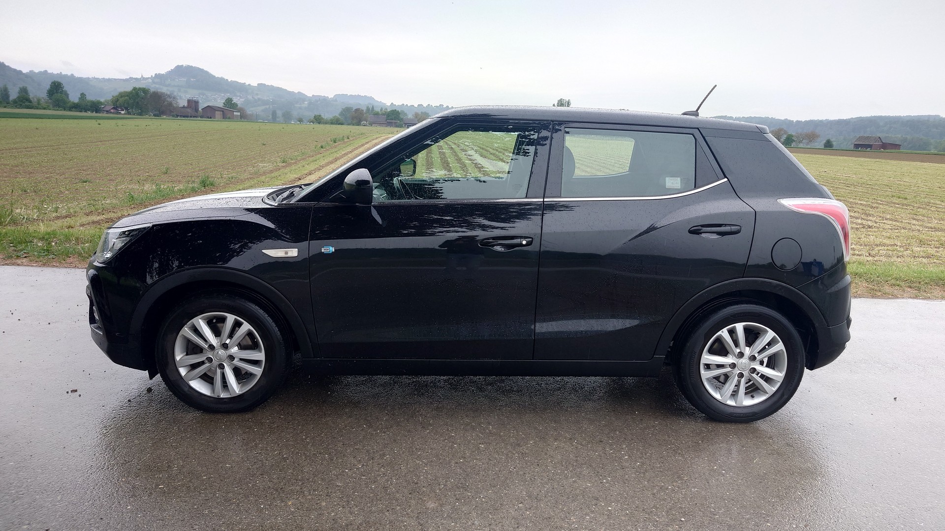 KGM-SsangYong Tivoli 1.6 eXDi ME Limited Edition 4WD-showroom-element-1