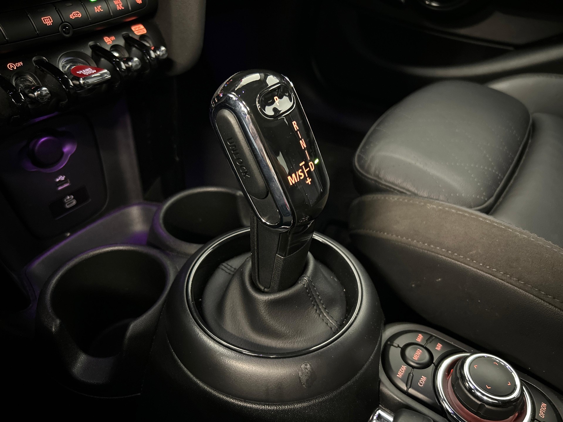 MINI F55 2.0i Cooper S SDKG-image-13