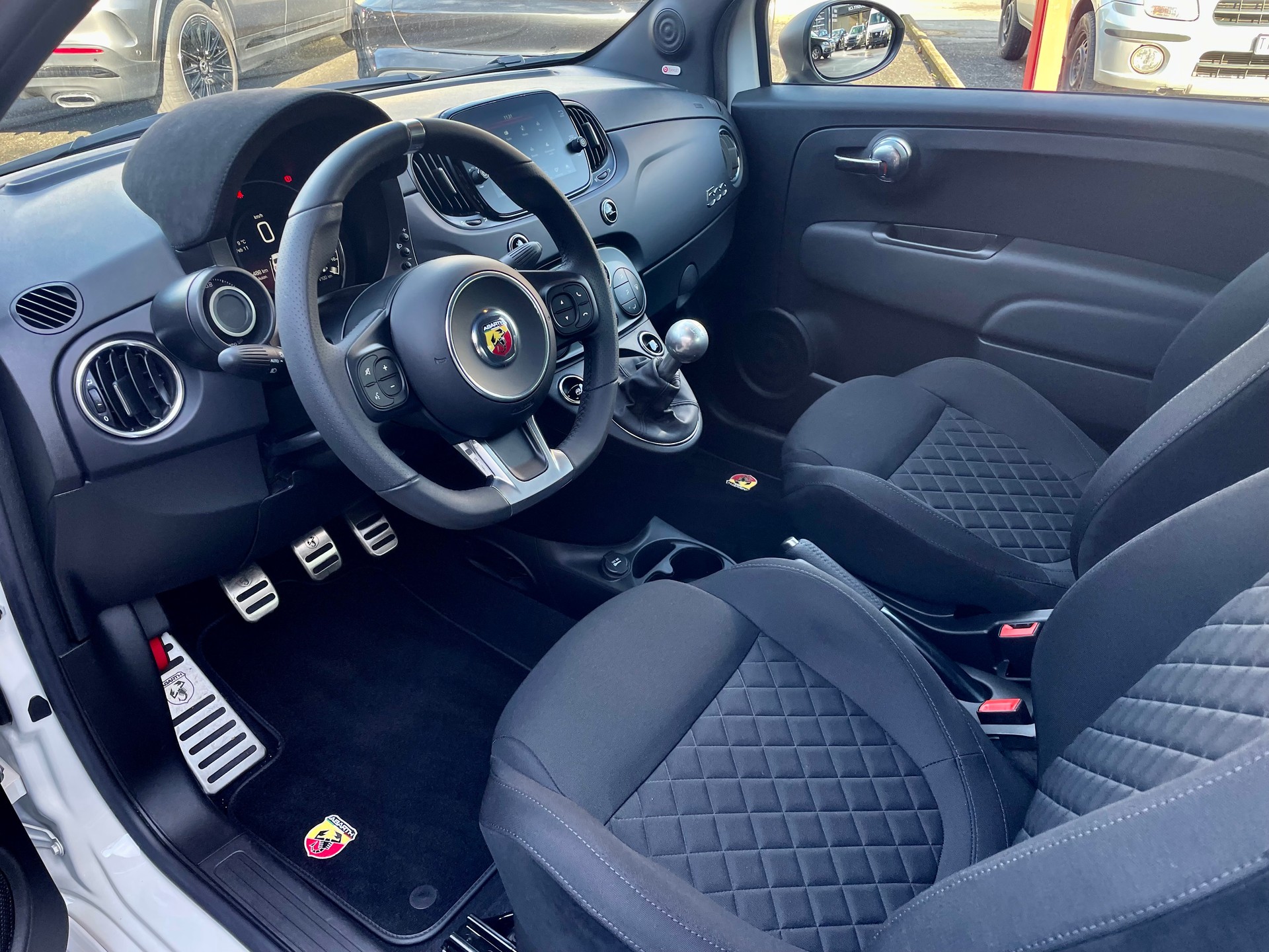 FIAT 595 1.4 16V Turbo Abarth 595-image-2