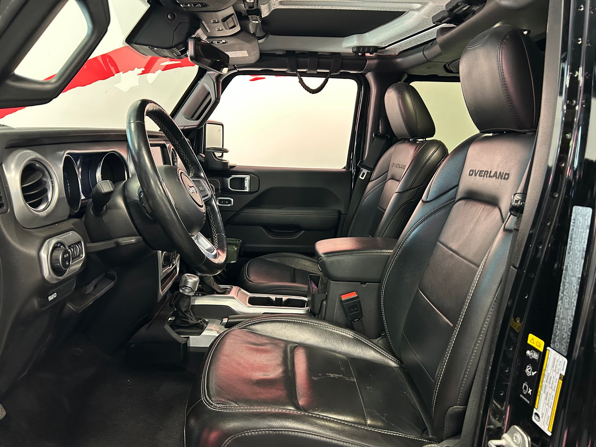 JEEP Gladiator 3.0 V6 Overland-image-8