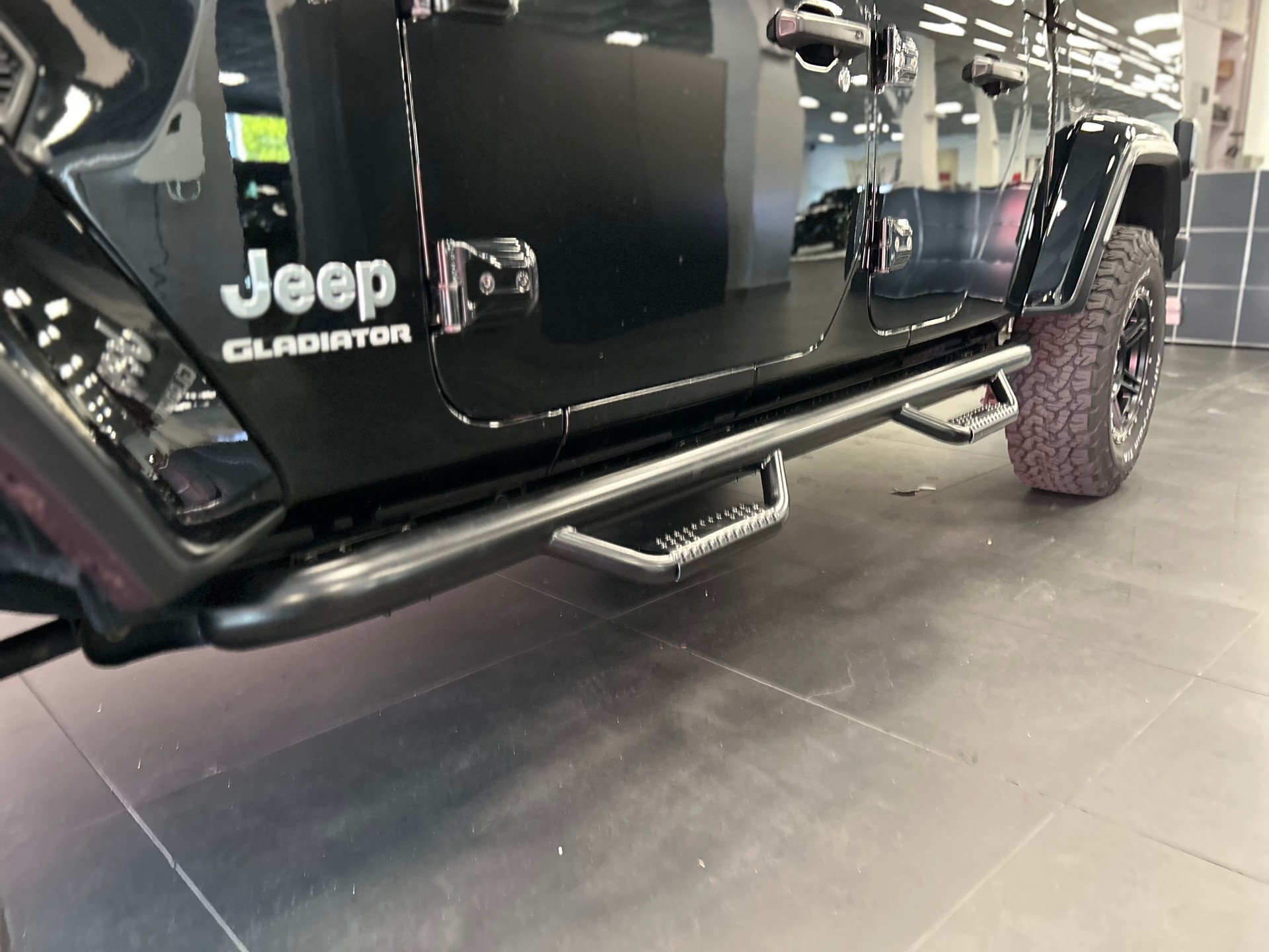 JEEP Gladiator 3.0 V6 Overland-image-21