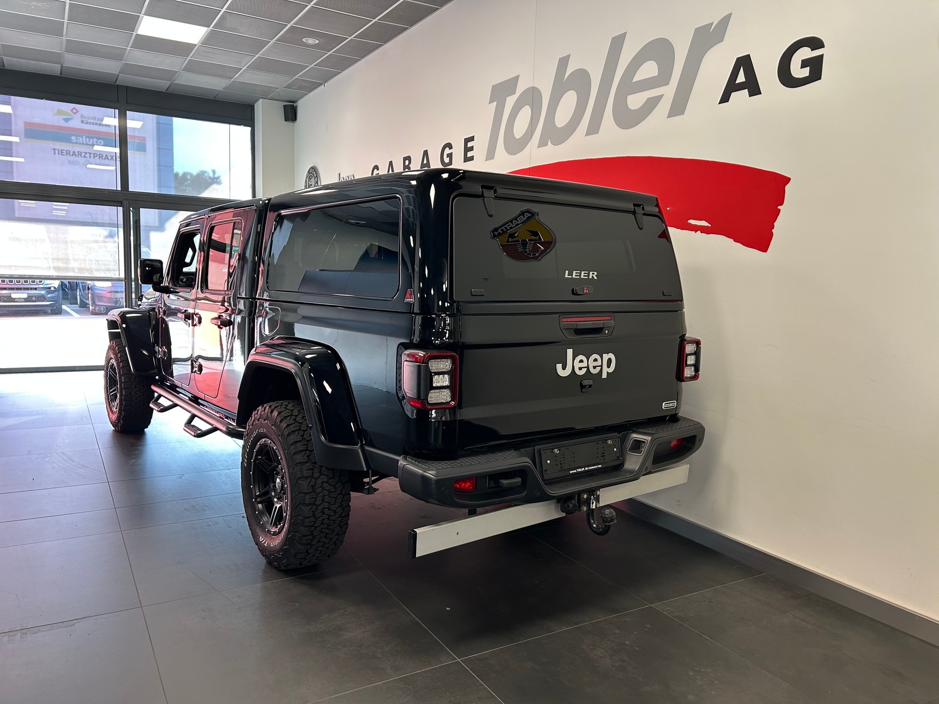 JEEP Gladiator 3.0 V6 Overland-image-15