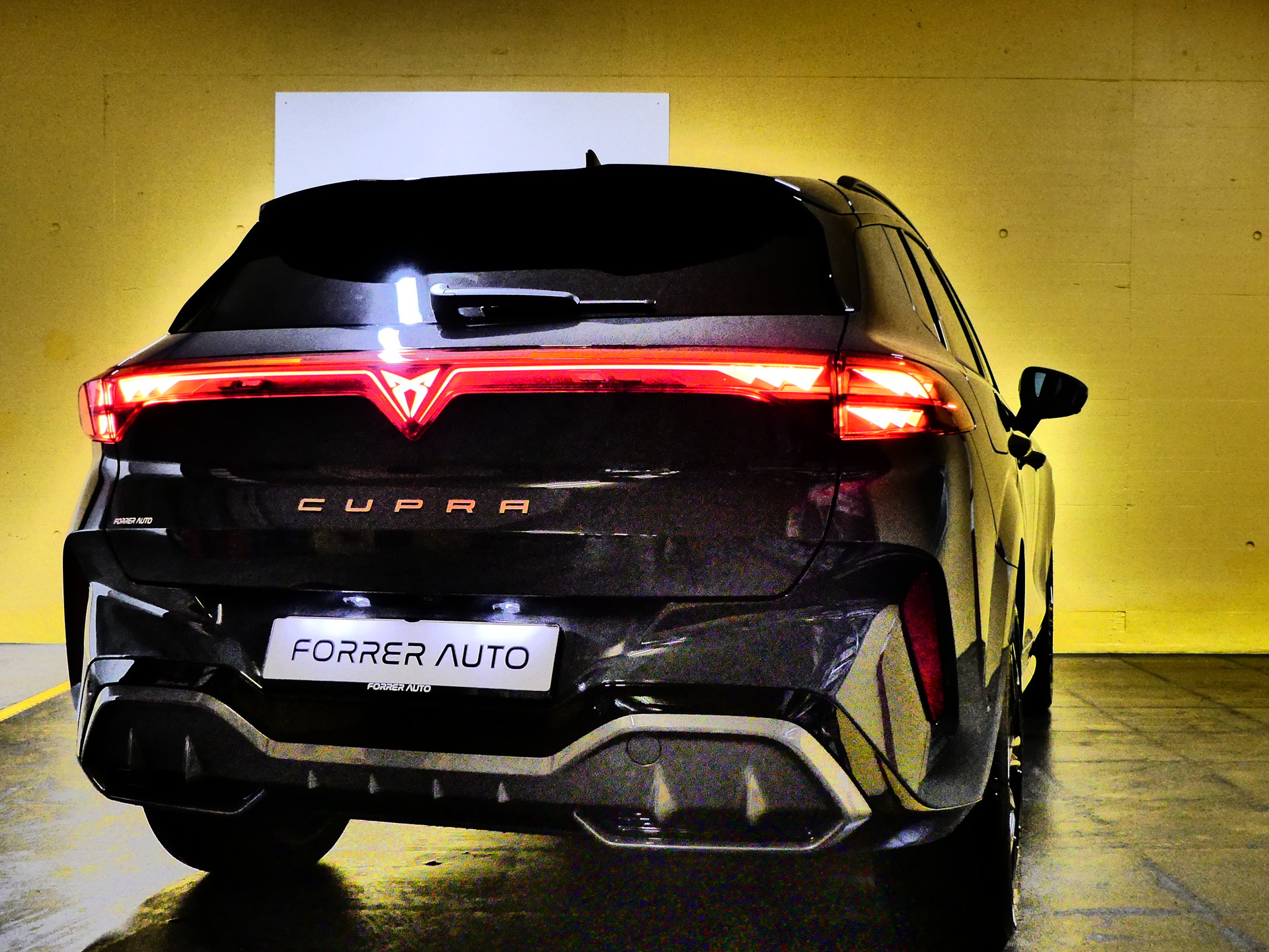 CUPRA Terramar 1.5 eHybrid DSG VZ-image-6