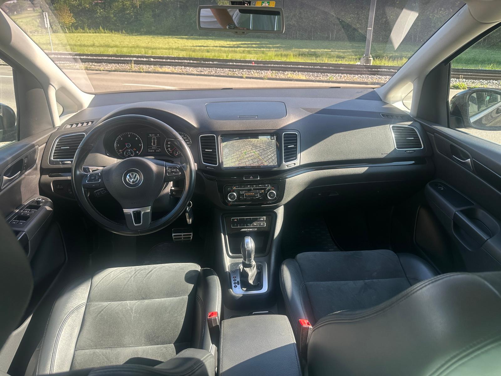 VW Sharan 2.0 TDI BlueMotion Technology Highline DSG-image-10