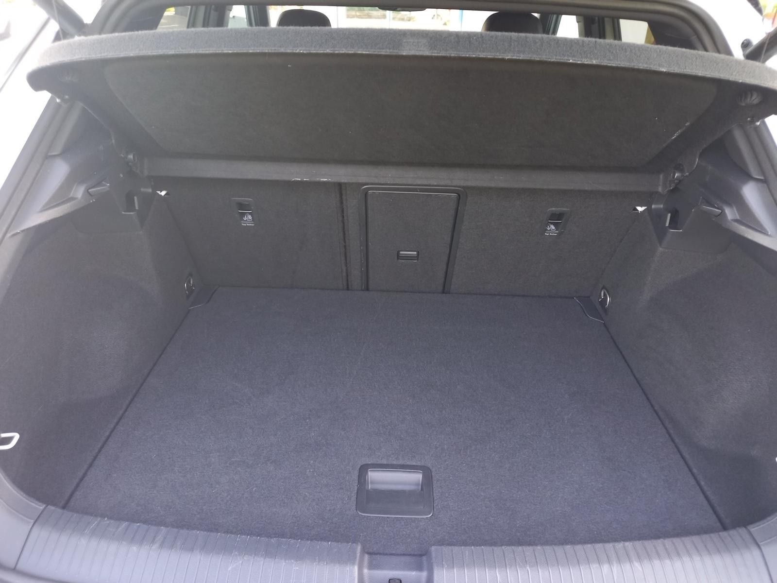 VW T-Roc 2.0 TSI R-Line DSG 4Motion-image-14