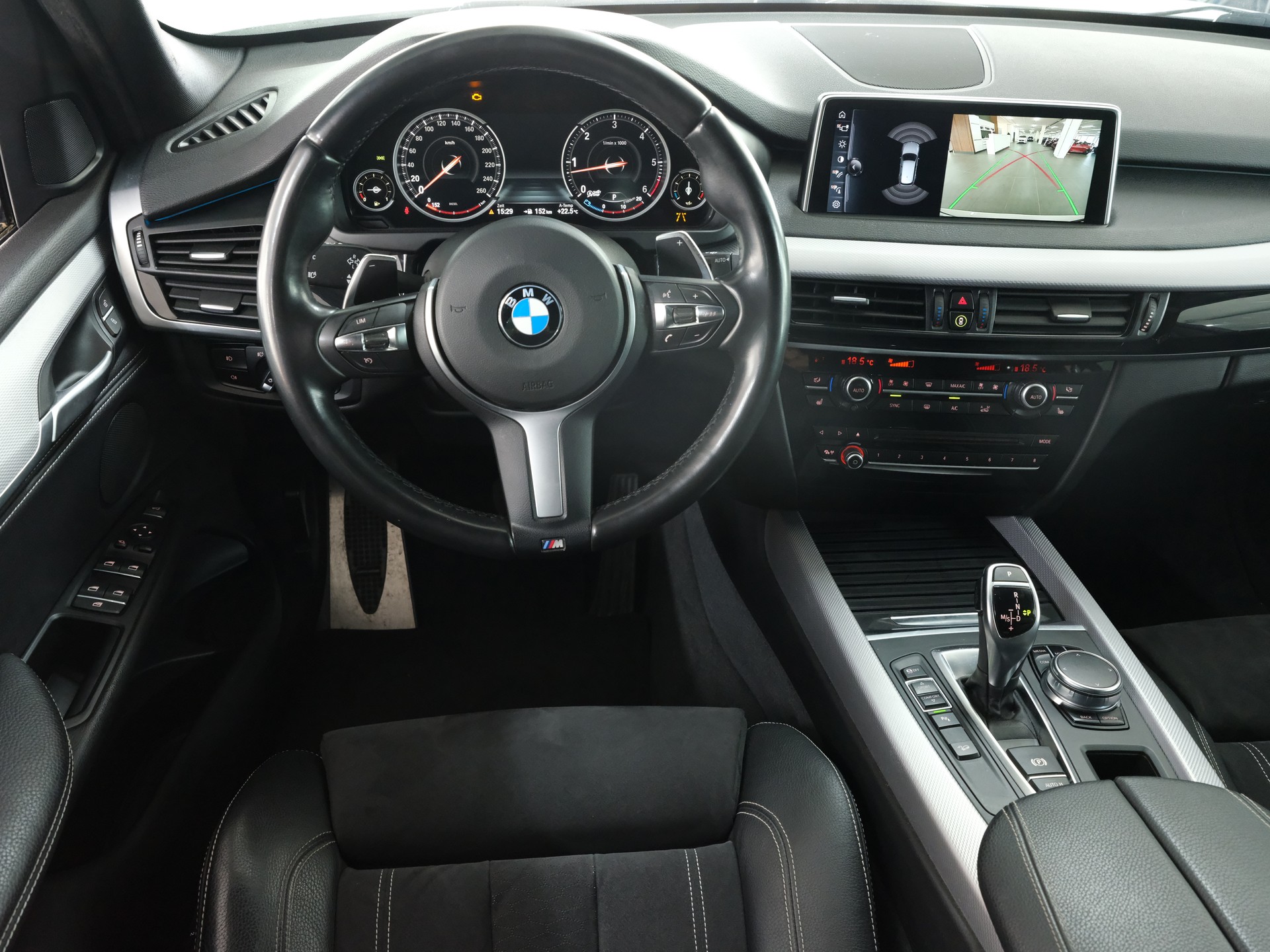 BMW X5 xDrive 40d Steptronic *Head Up Display* *Sitzheizung* *Facelift*-image-20