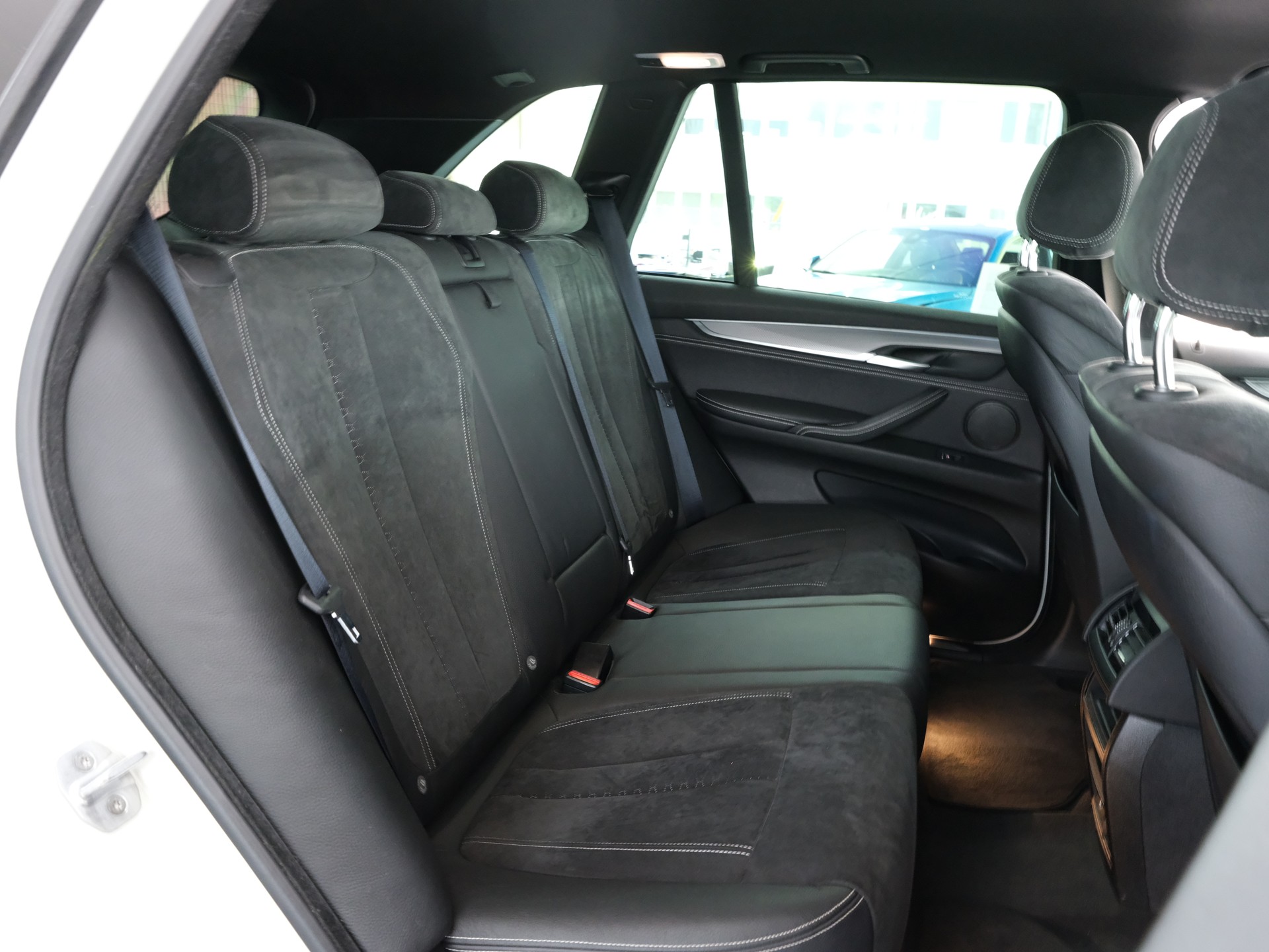 BMW X5 xDrive 40d Steptronic *Head Up Display* *Sitzheizung* *Facelift*-image-25