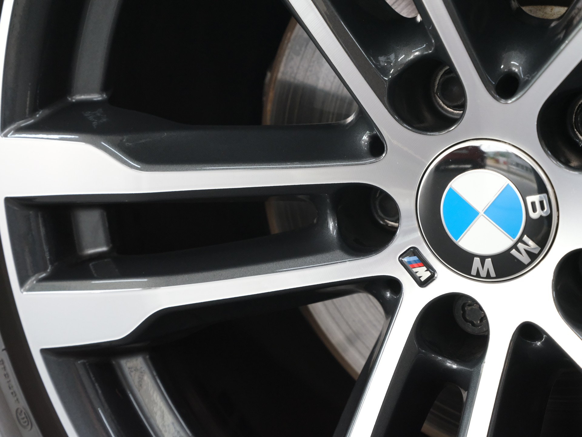 BMW X5 xDrive 40d Steptronic *Head Up Display* *Sitzheizung* *Facelift*-image-13