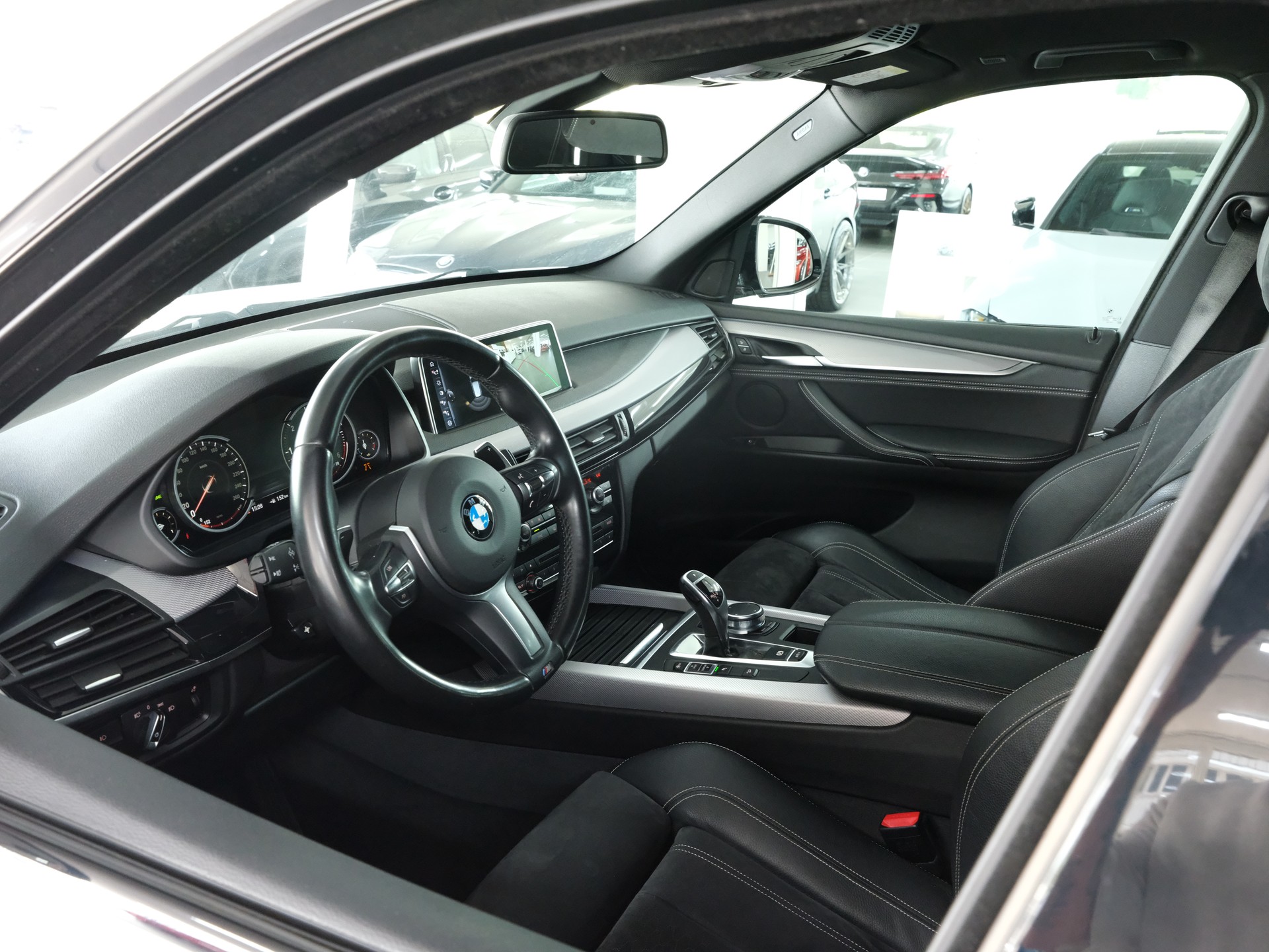BMW X5 xDrive 40d Steptronic *Head Up Display* *Sitzheizung* *Facelift*-image-19