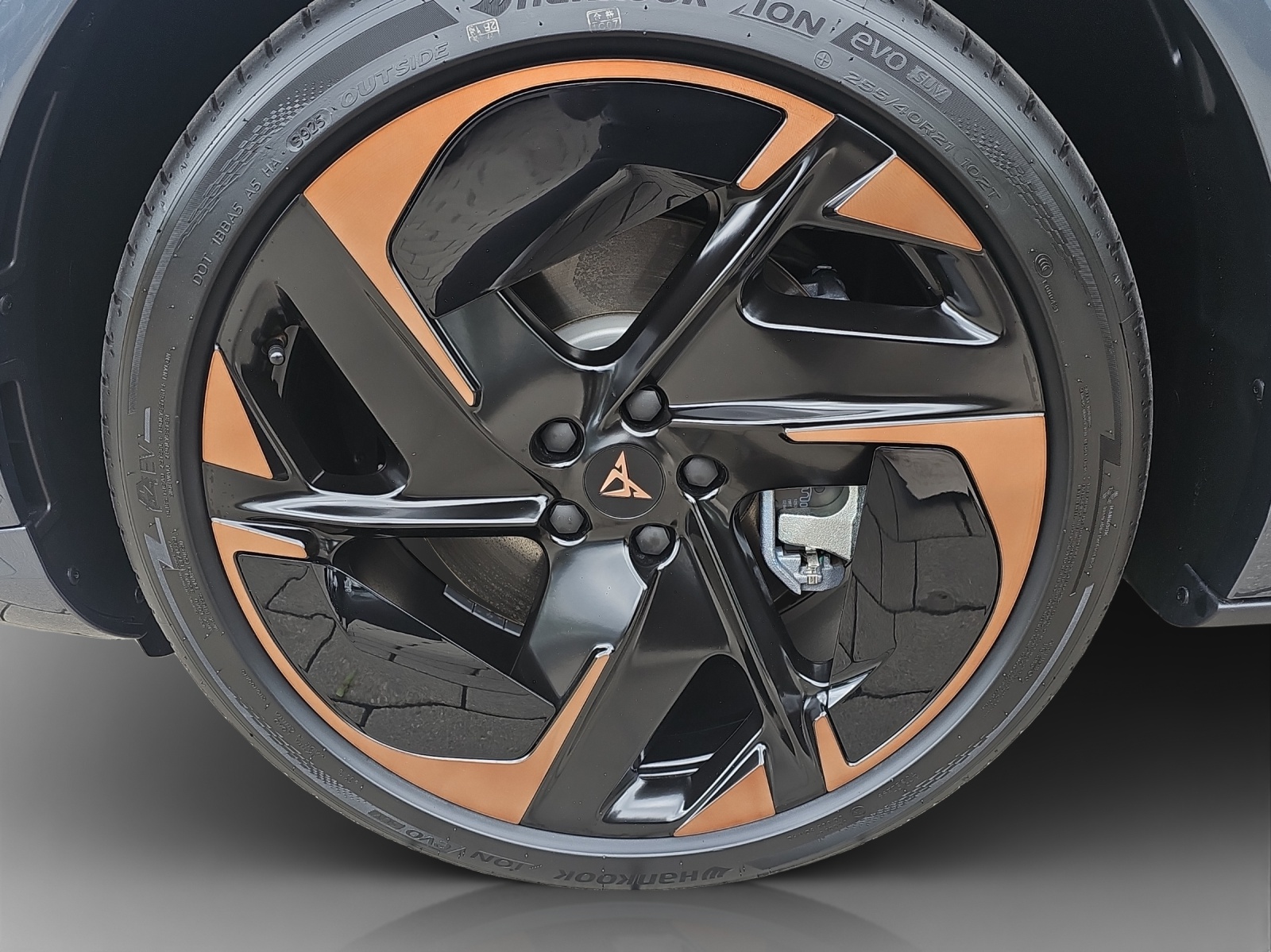 CUPRA Tavascan 77 kWh Edge 4D Prime Edition-image-13