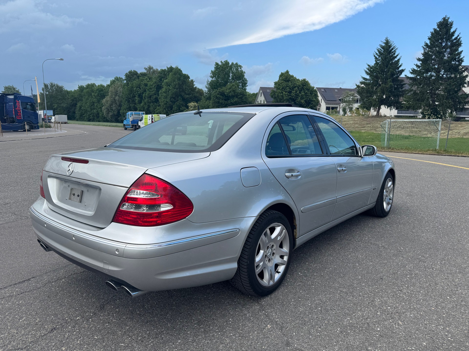 MERCEDES-BENZ E 500 Elégance Automatic-image-7