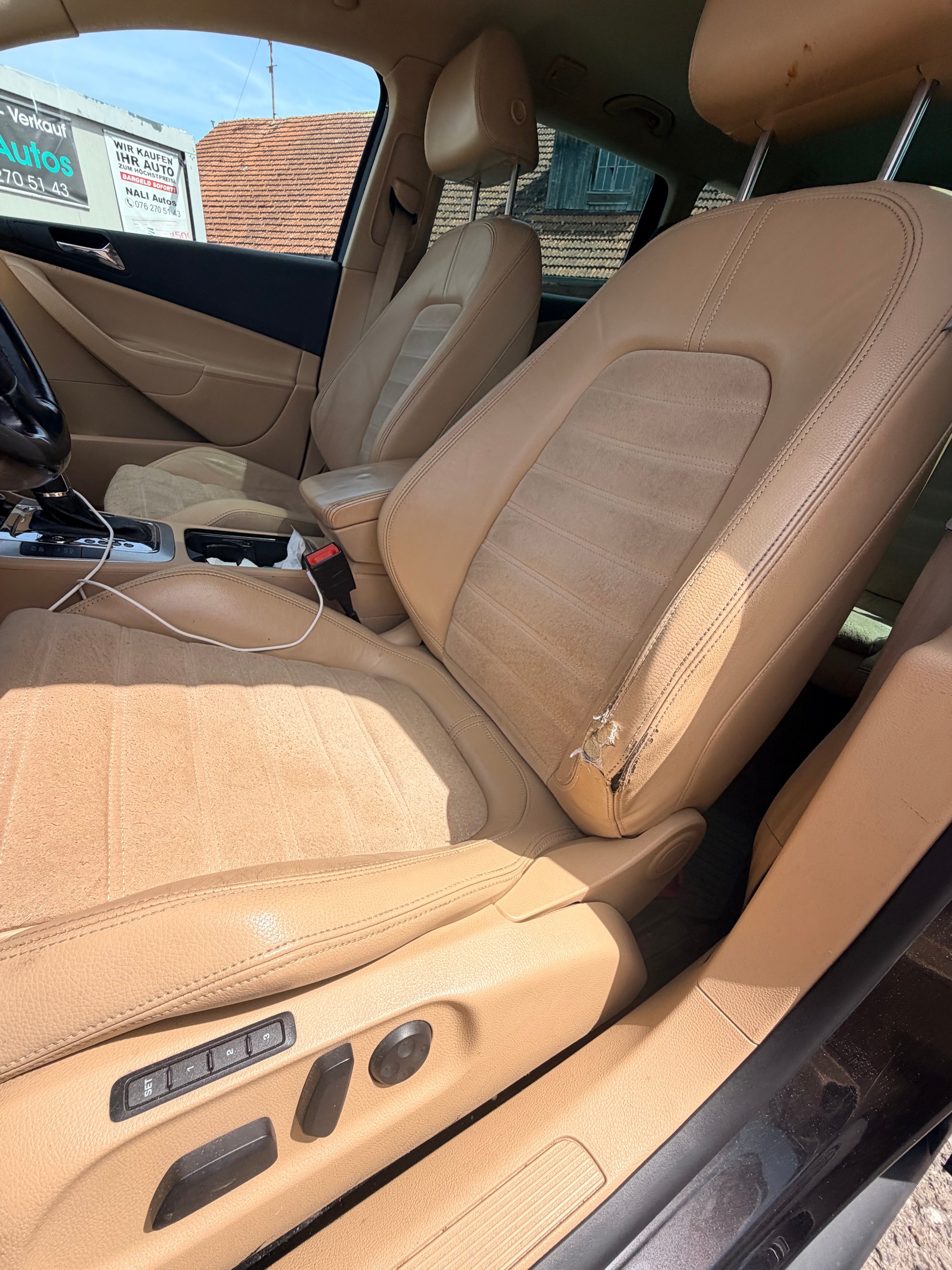 VW Passat Variant 3.2 V6 FSI Highline 4Motion-image-8