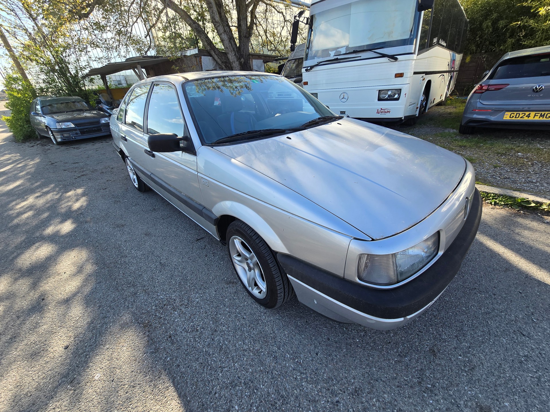 VW Passat 1800 GL-image-1