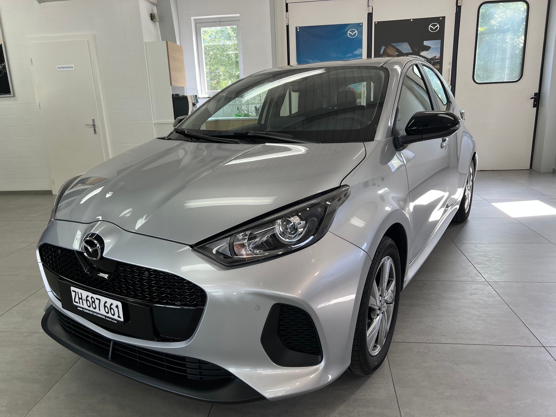 MAZDA 2 Hybrid Exclusive-Line-image-2