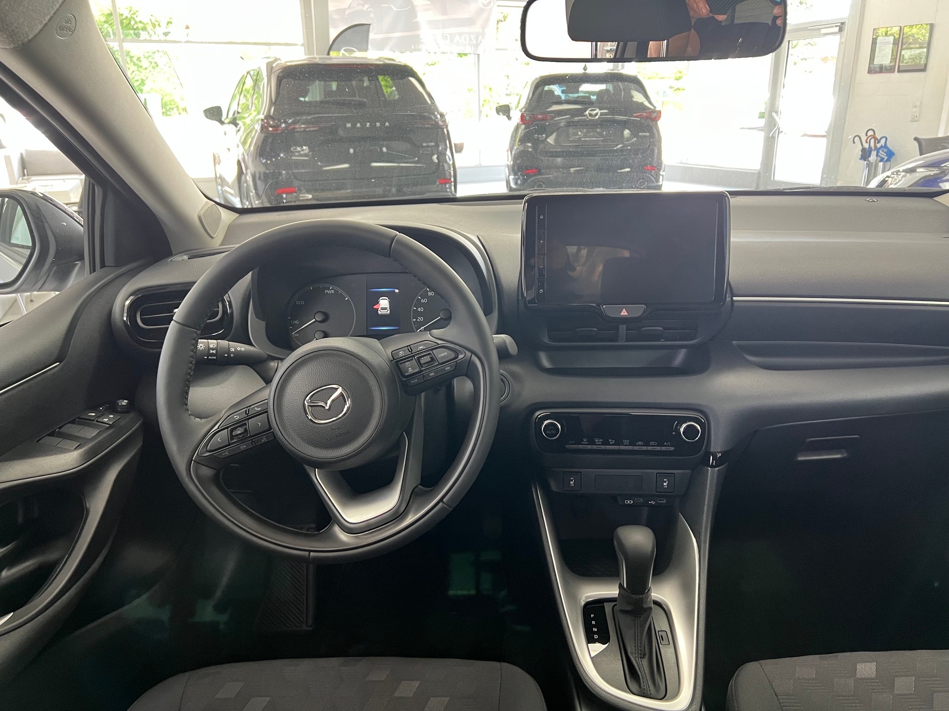 MAZDA 2 Hybrid Exclusive-Line-image-11
