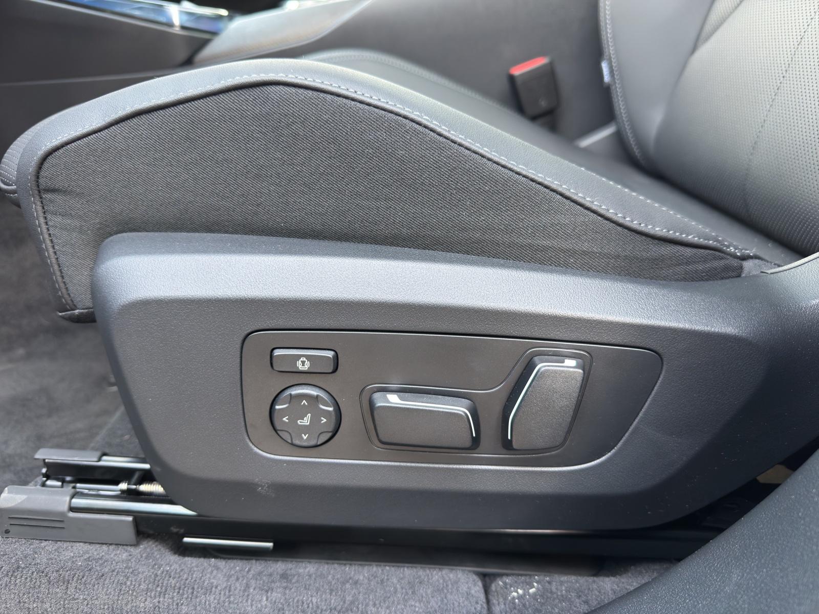 BMW X3 30e xDrive-image-11