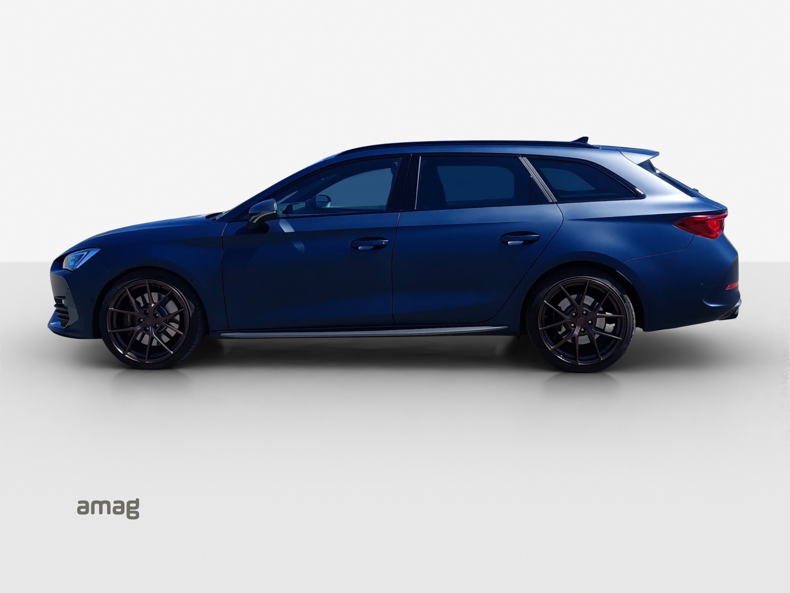 CUPRA LEON ST 2.0 TSI VZ DSG 4Drive-showroom-element-1