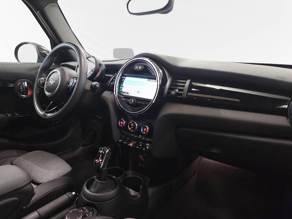 MINI Cooper Blackyard Steptronic DKG-image-5