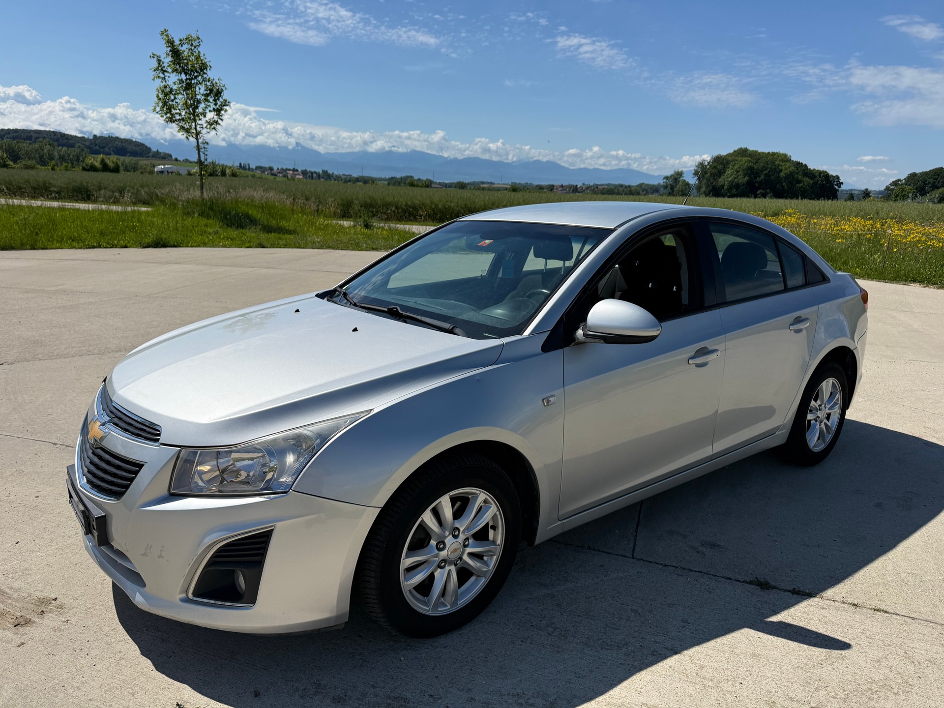 CHEVROLET Cruze Station Wagon 2.0 VCDi-image-1