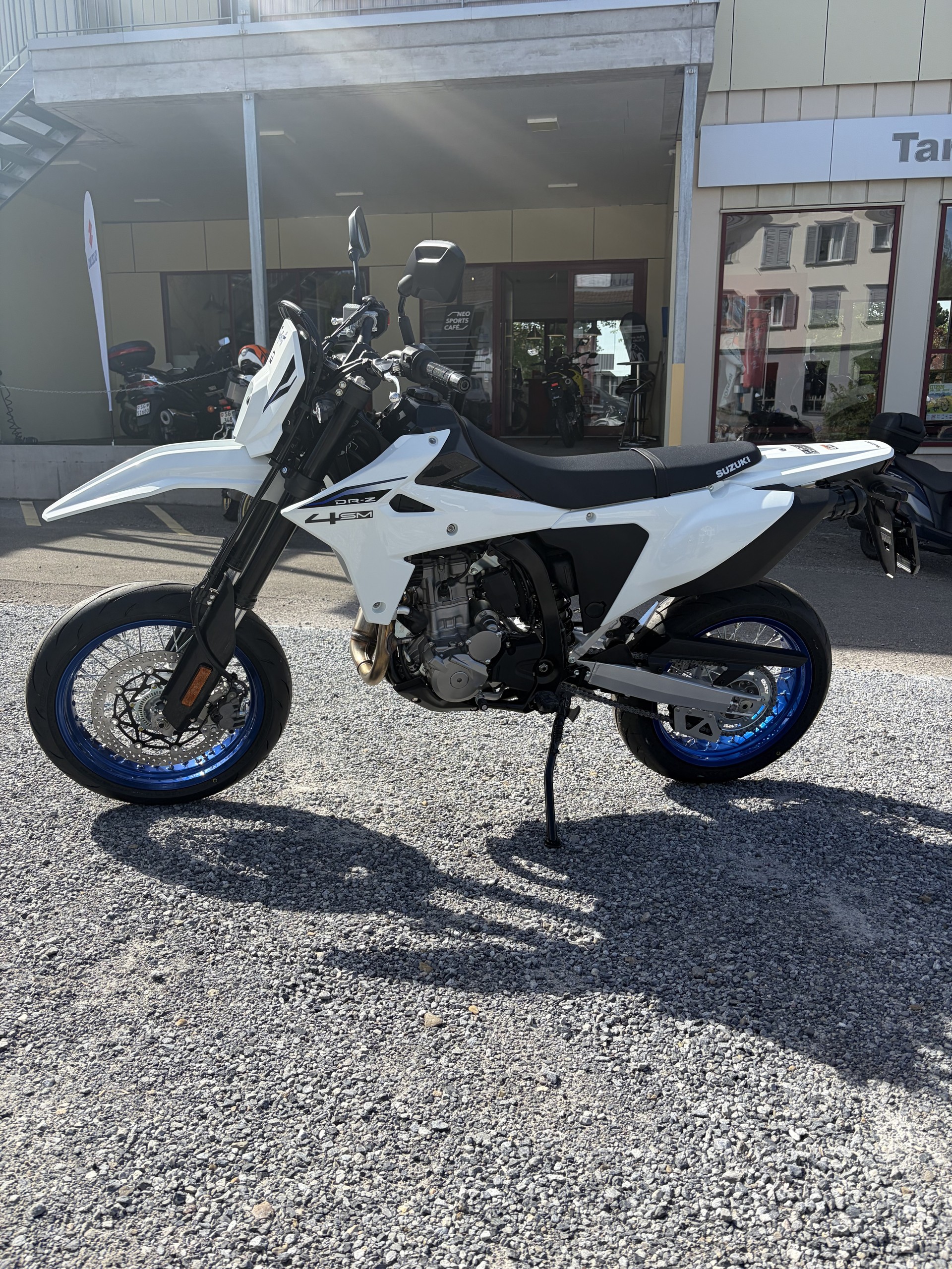 SUZUKI DR-Z4SM-image-2