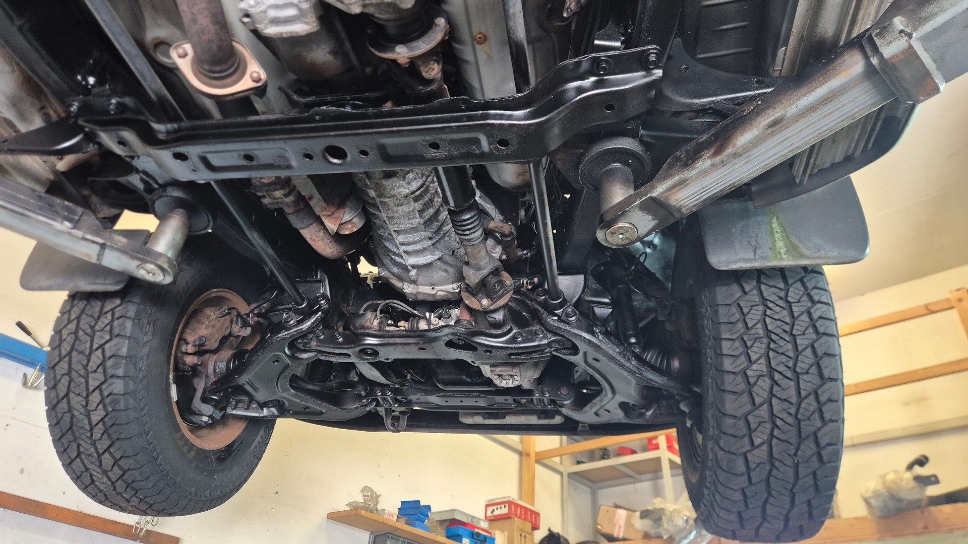 MAZDA BT-50 2.5 CD Tornado 4x4-image-12