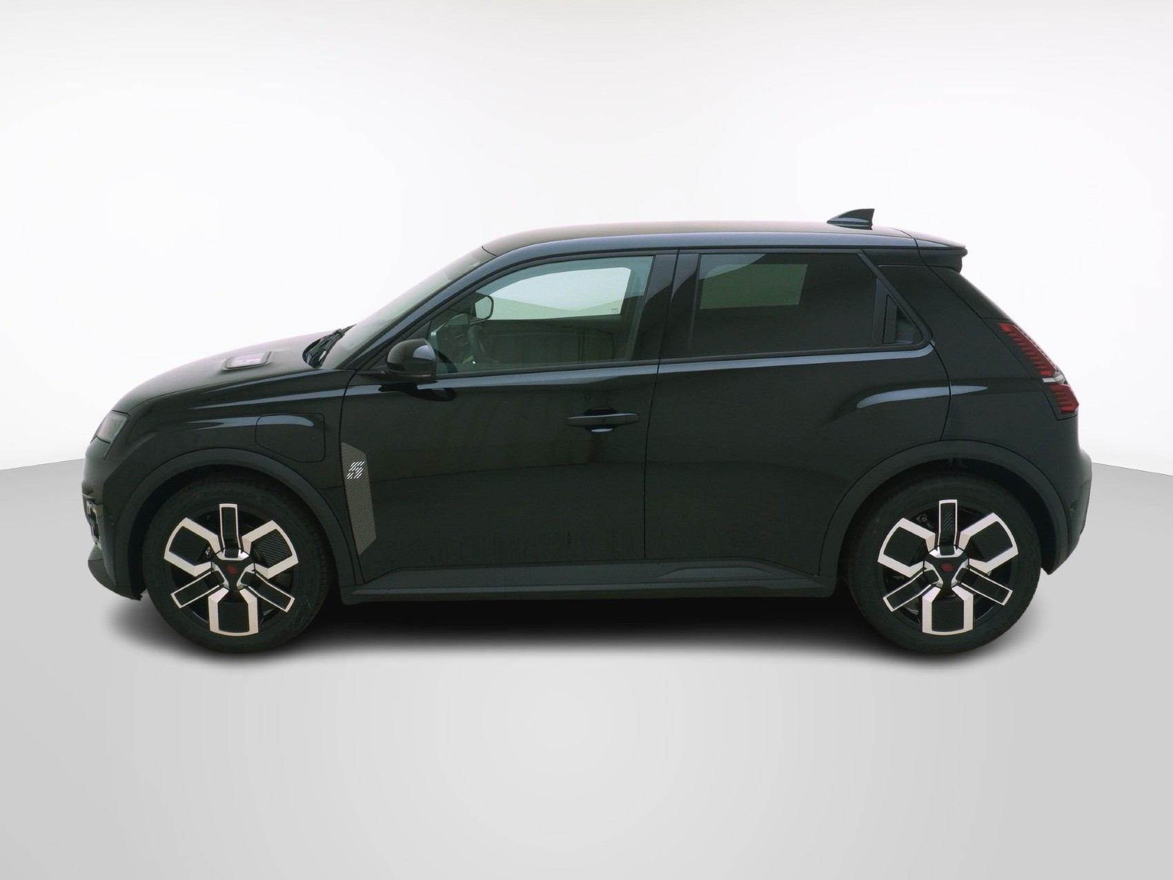 RENAULT R5 E-Tech Comfort Range techno-showroom-element-1