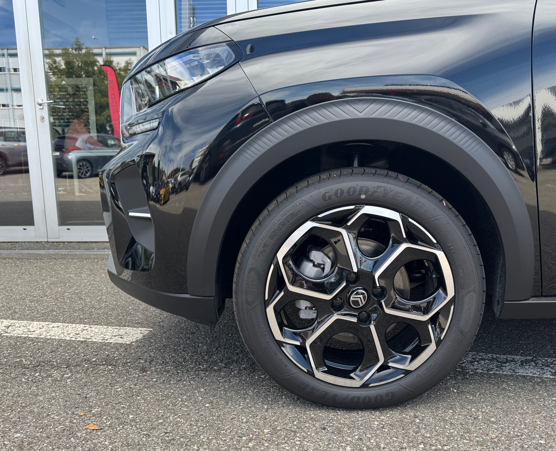 CITROEN e-C3 Aircross 44kWh Max-showroom-element-2