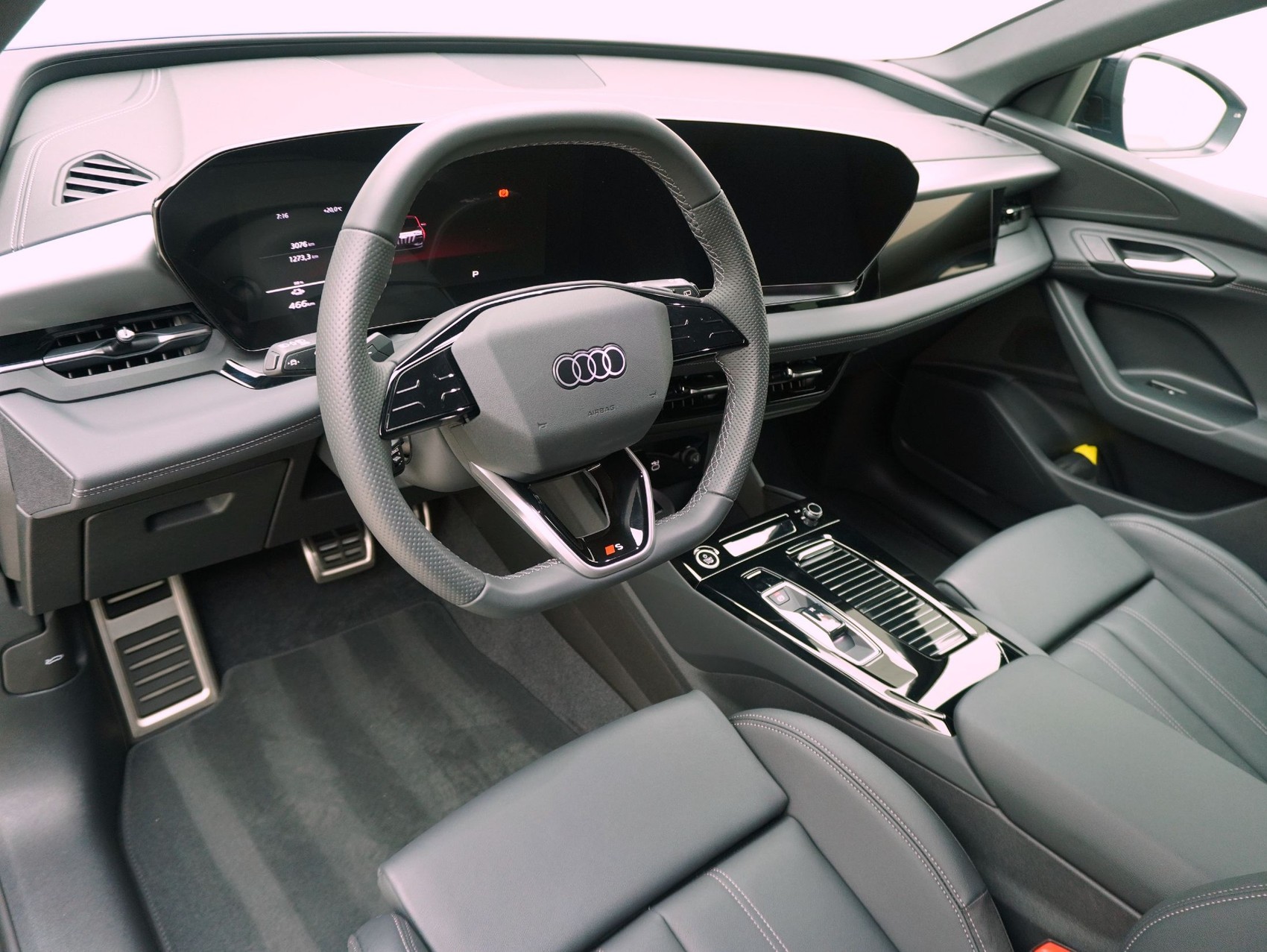 AUDI Q6 e-tron S line quattro **Audi Werksgarantie bis 01/2031**-image-9