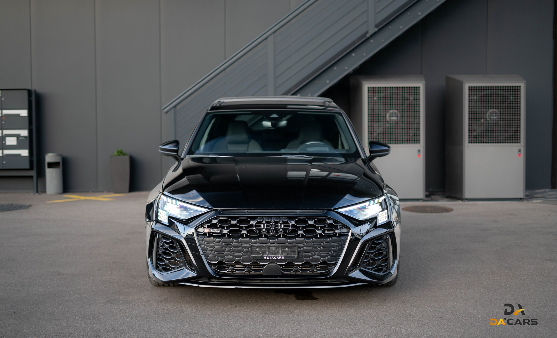 AUDI RS3 Sportback 2.5 TSI quattro S-tronic-showroom-element-1