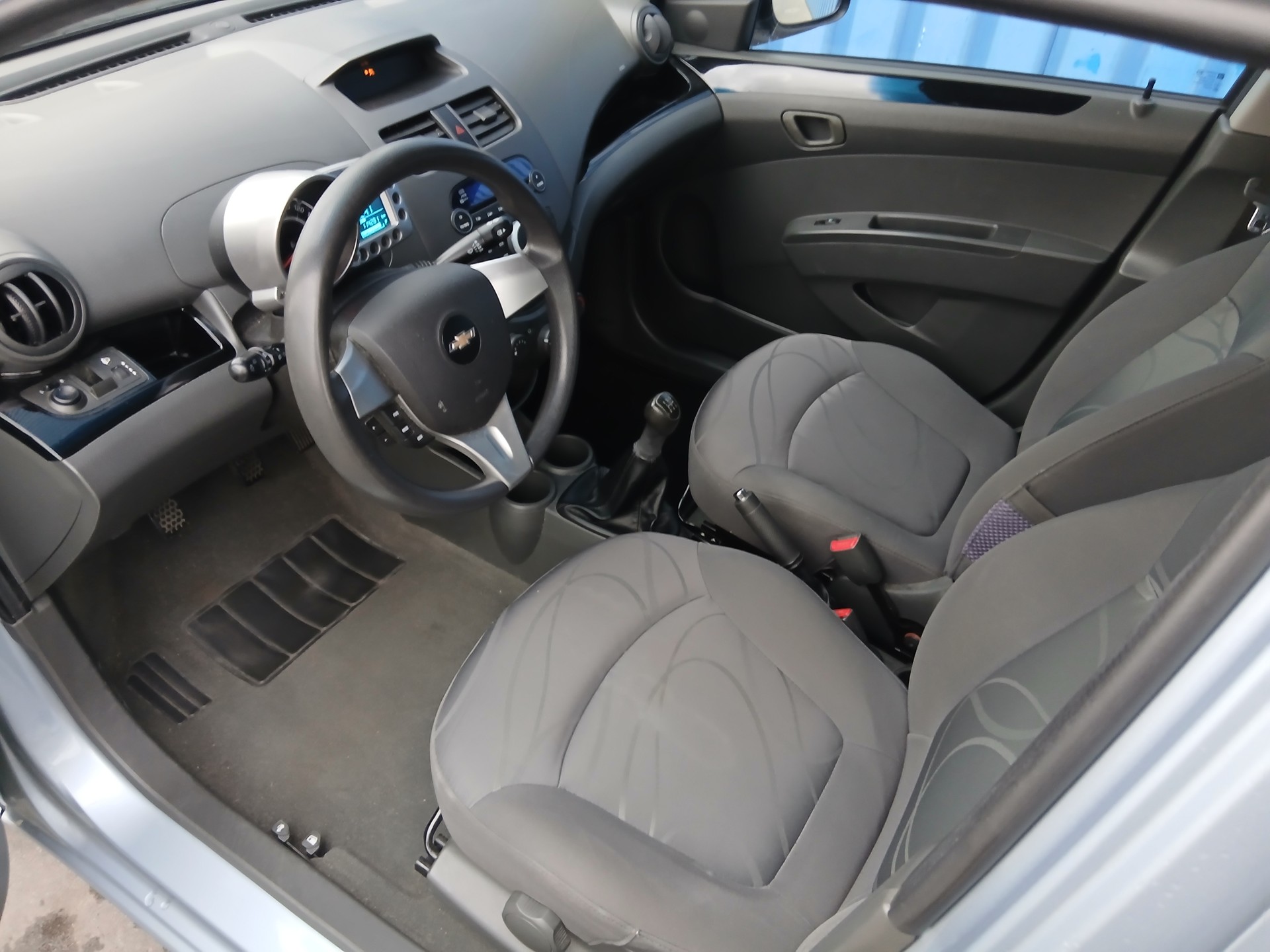 CHEVROLET Spark 1.0 LS-image-6