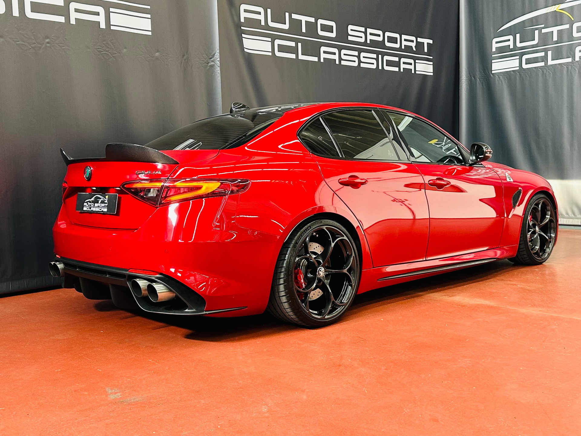 ALFA ROMEO Giulia 2.9 V6 Quadrifoglio Rosso Alfa Automatic-image-9