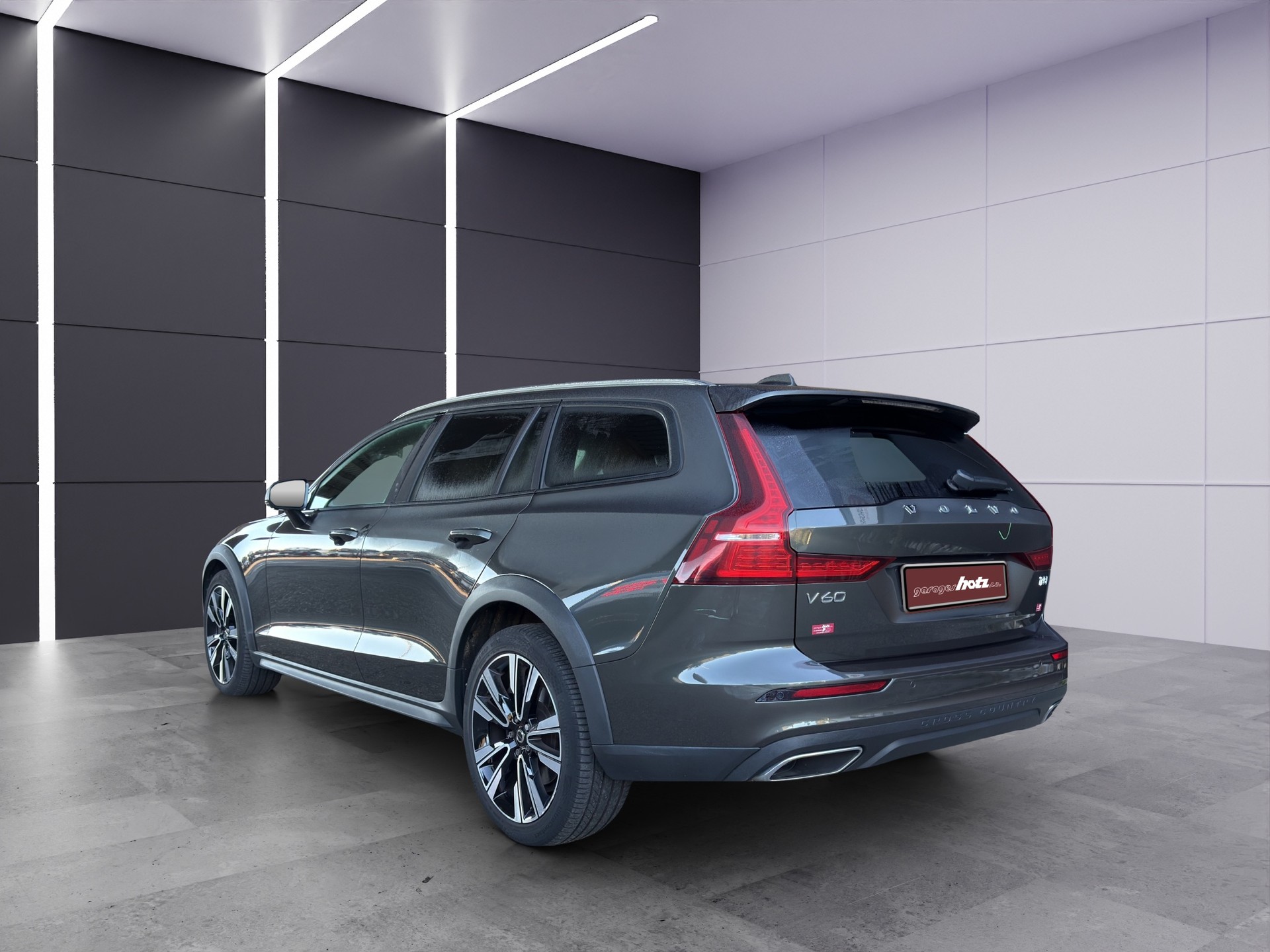 VOLVO V60 Cross Country 2.0 T5 AWD-showroom-element-3