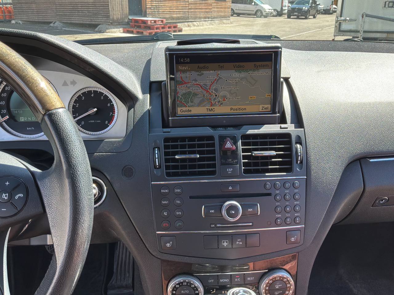 MERCEDES-BENZ C 350 Avantgarde 4Matic 7G-Tronic-image-9