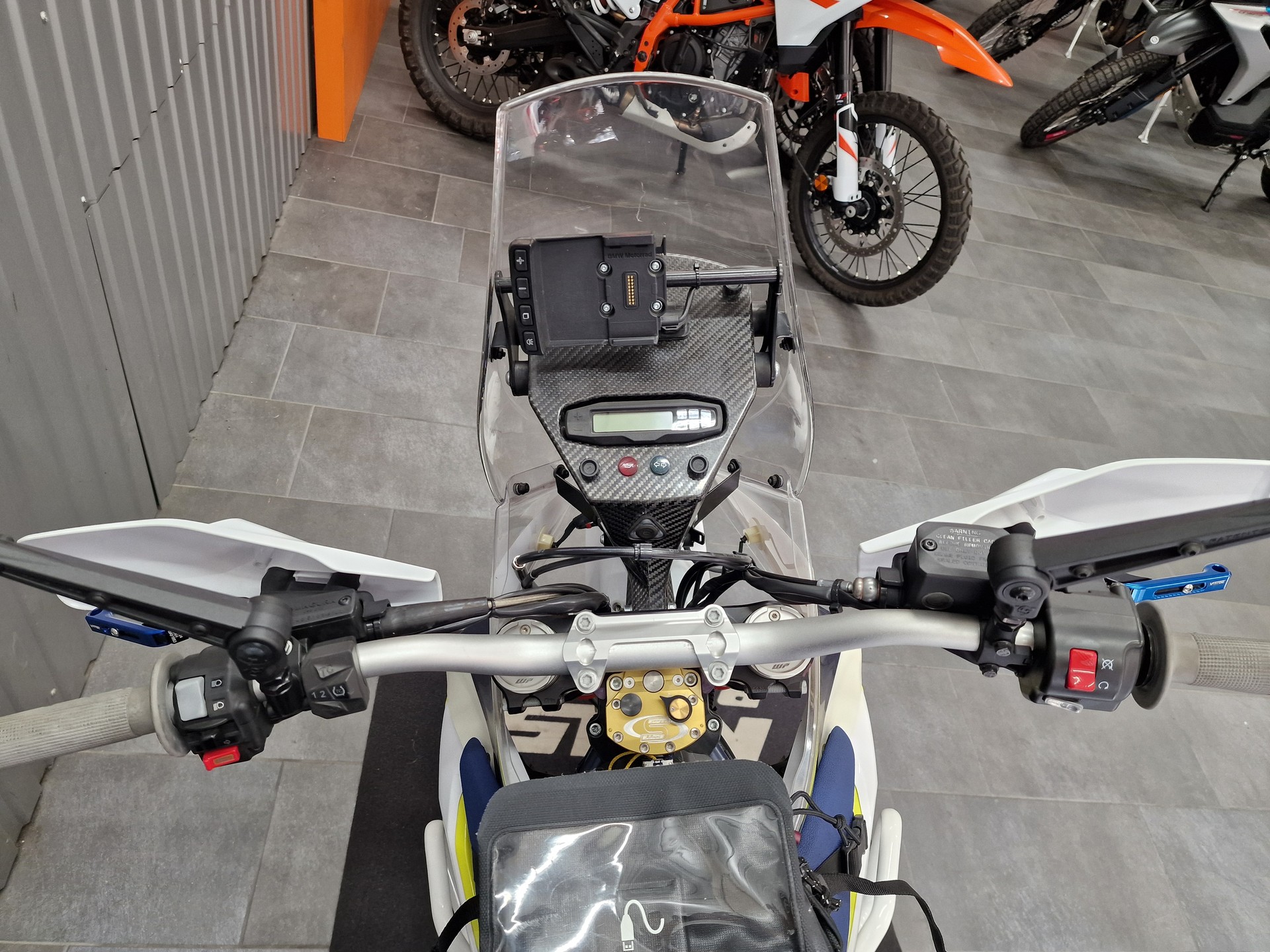 HUSQVARNA 701 Enduro-image-6