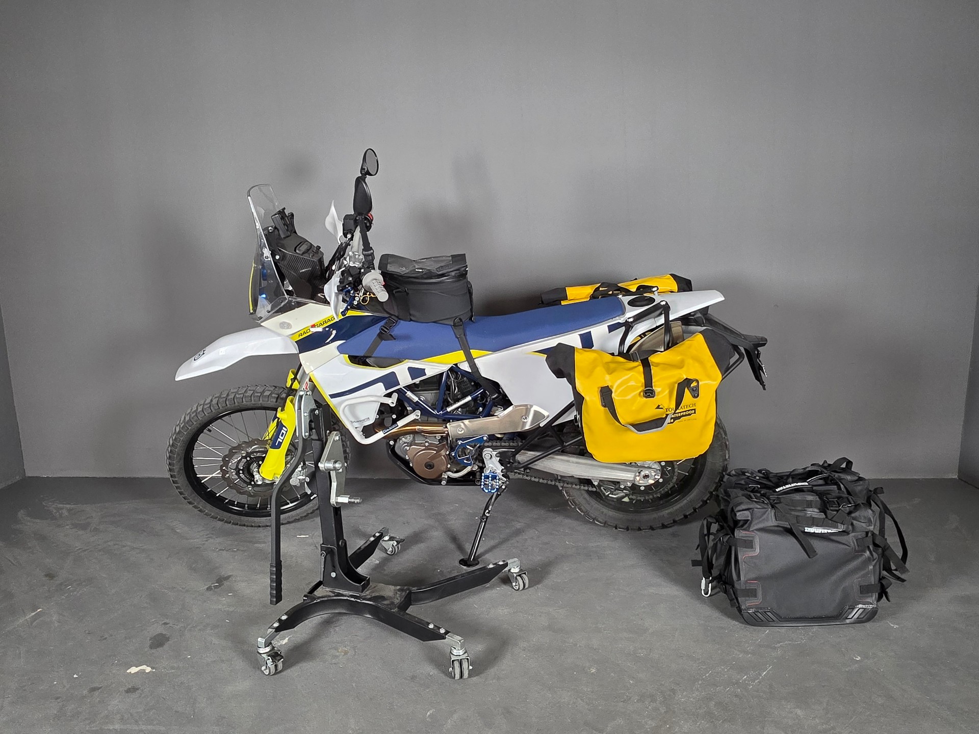 HUSQVARNA 701 Enduro-image-1
