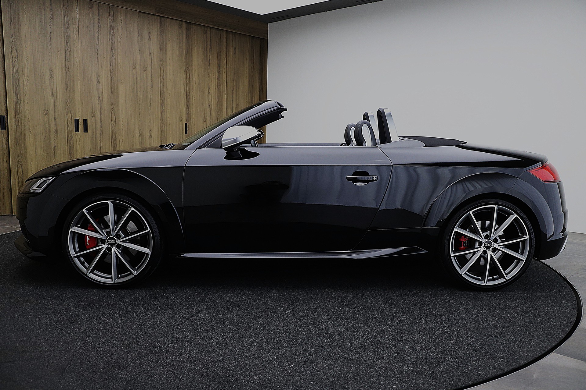 AUDI TTS Roadster 2.0 TFSI quattro S-tronic-image-3