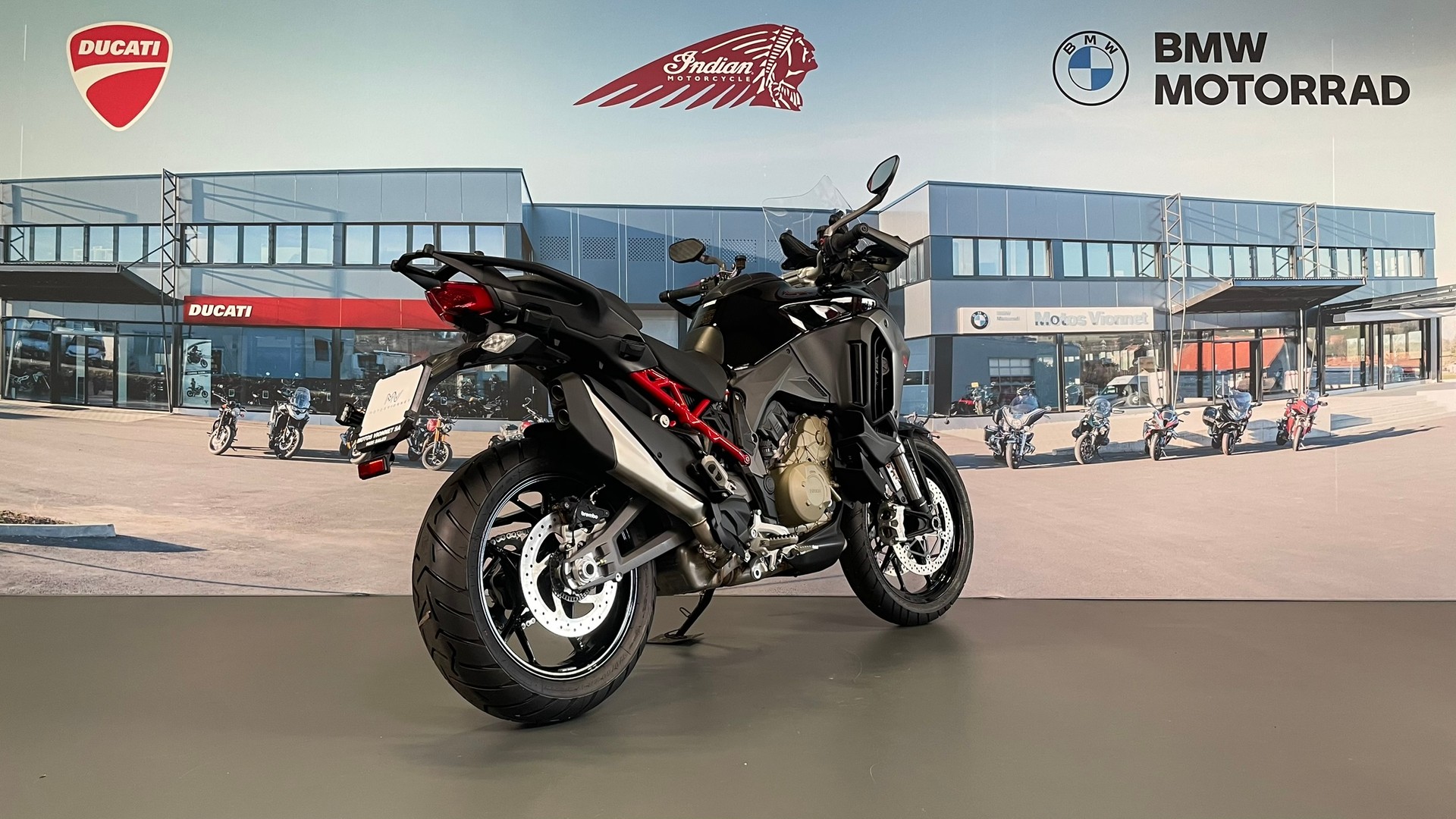 DUCATI Multistrada V4 S-image-4
