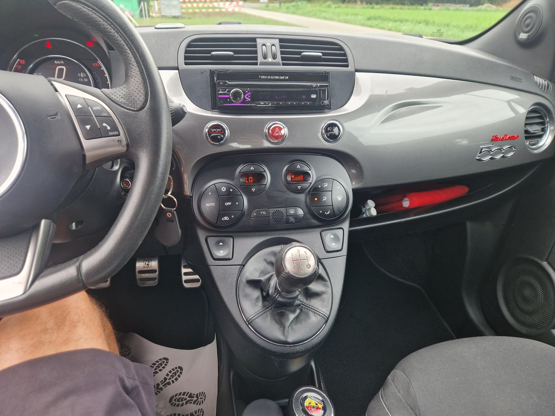 FIAT 500 1.4 16V Turbo Abarth-image-9