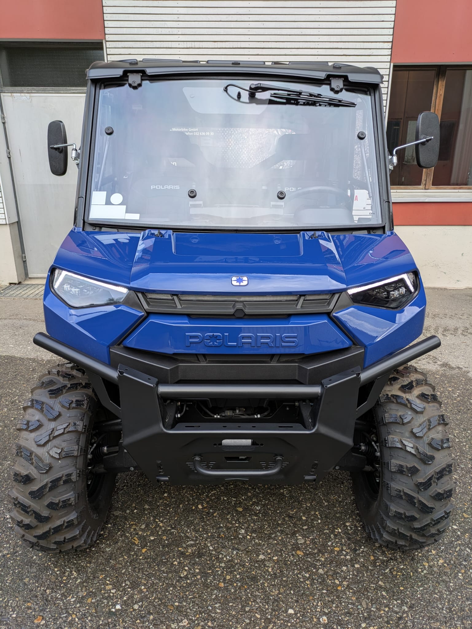 POLARIS EV Kinetic-image-13
