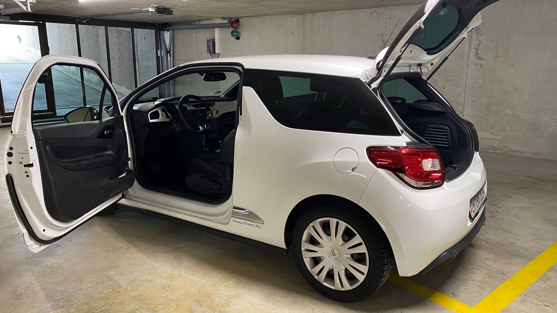 DS AUTOMOBILES DS3 1.6 VTi SO Chic-image-4
