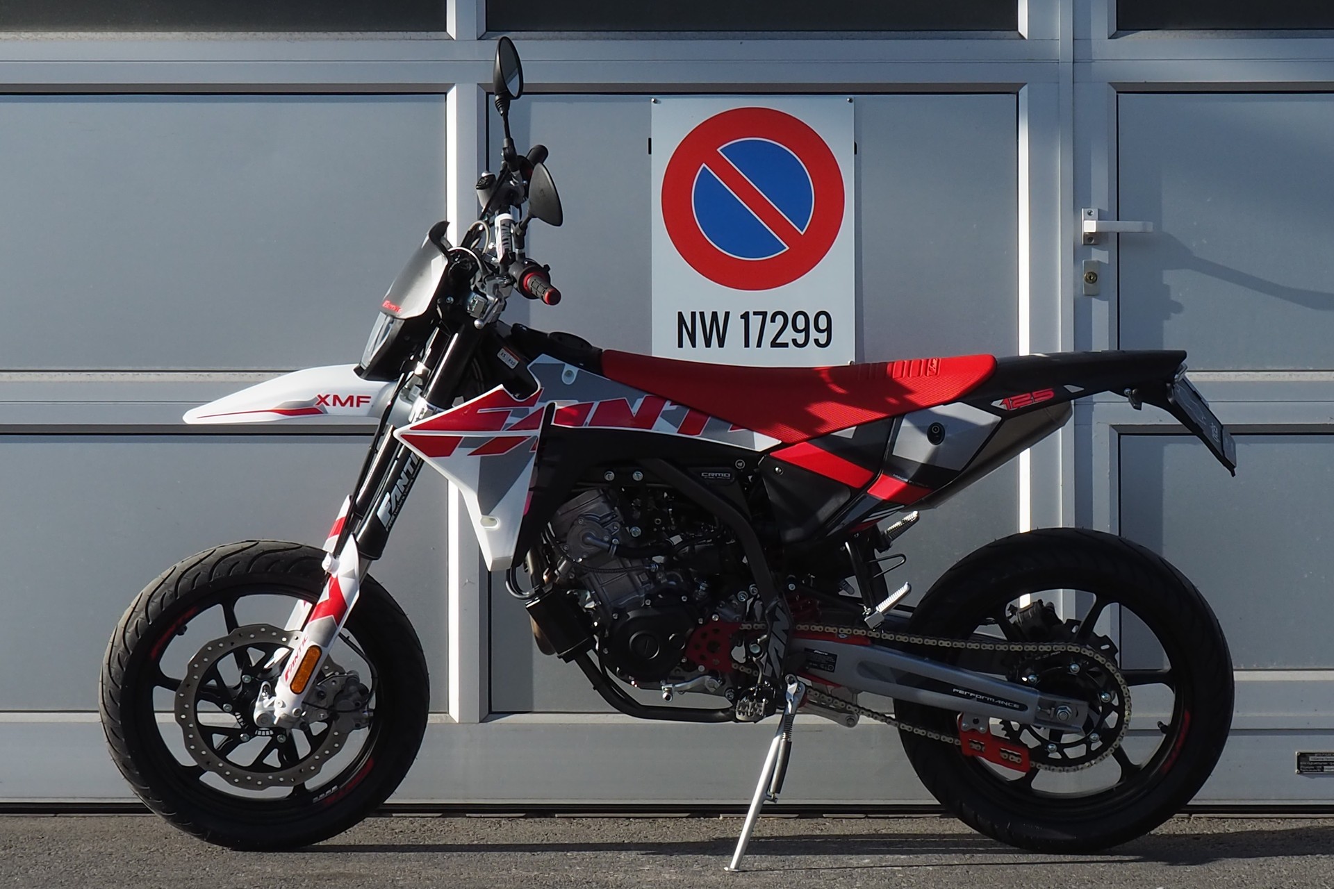 FANTIC XMF Performance 125-image-3