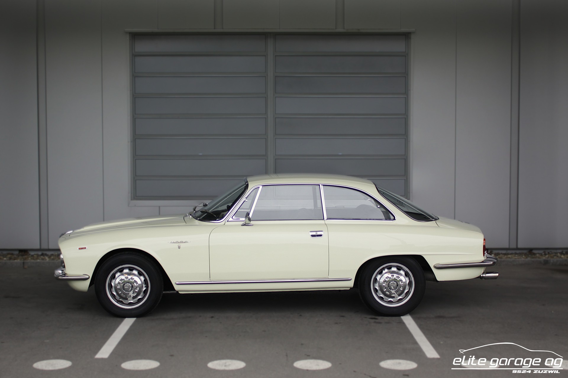 ALFA ROMEO 2600 Sprint VETERANENGEPRÜFT-image-1