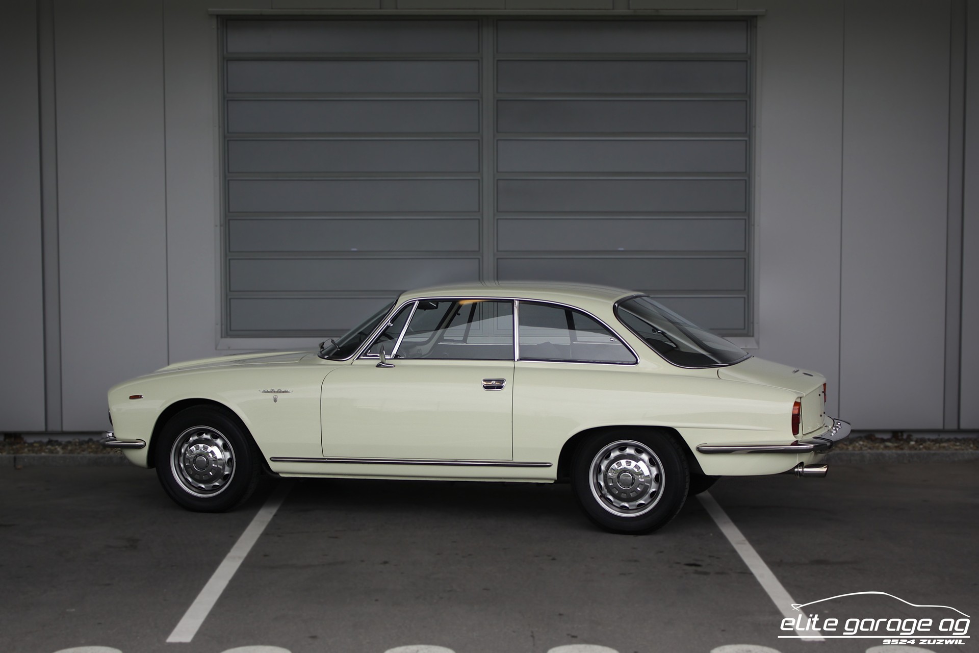 ALFA ROMEO 2600 Sprint VETERANENGEPRÜFT-image-2