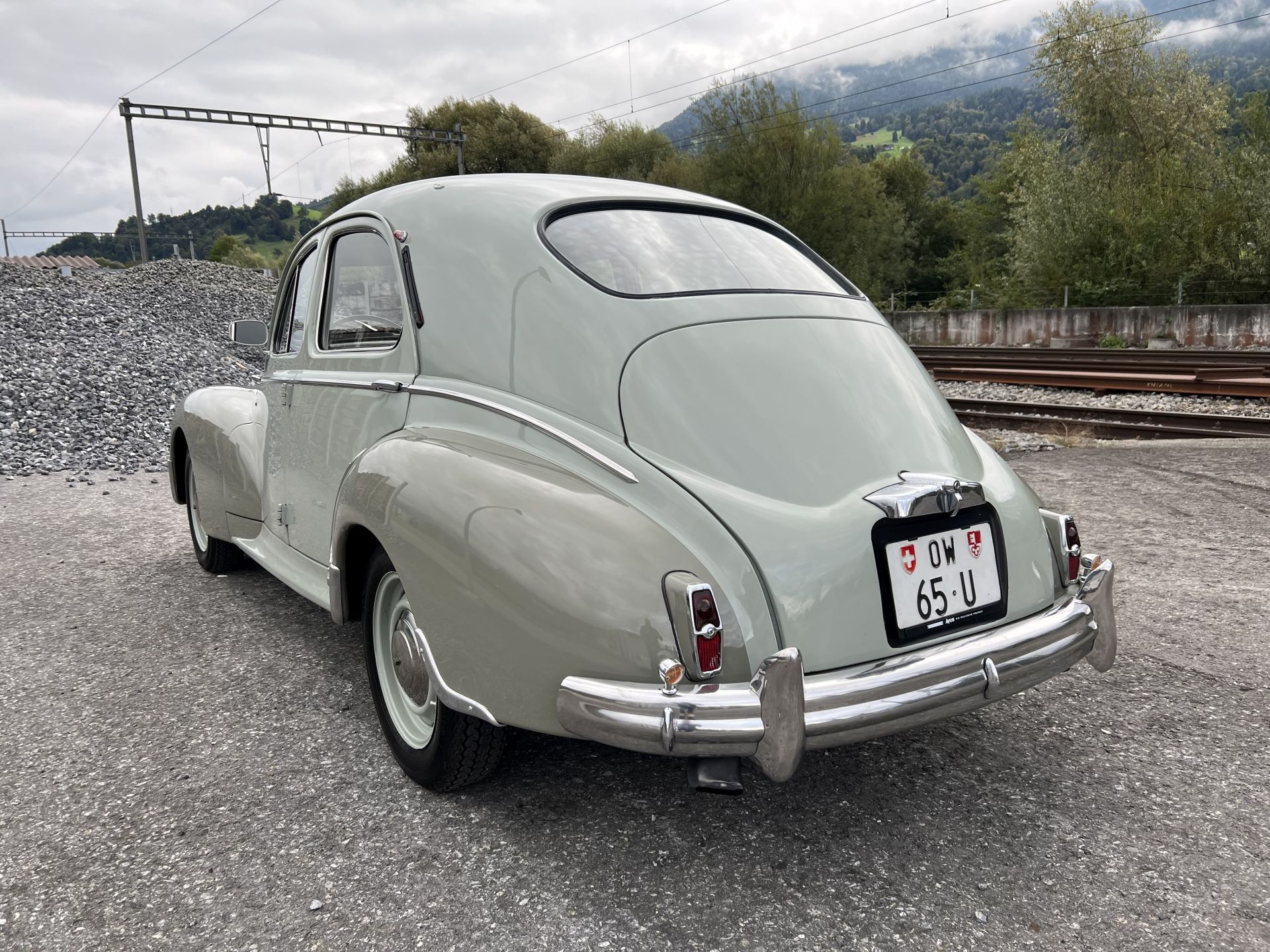 PEUGEOT 203 Berline-image-8