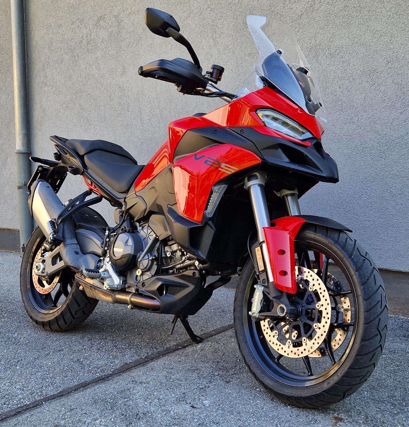DUCATI MULTISTRADA V2 S-image-1