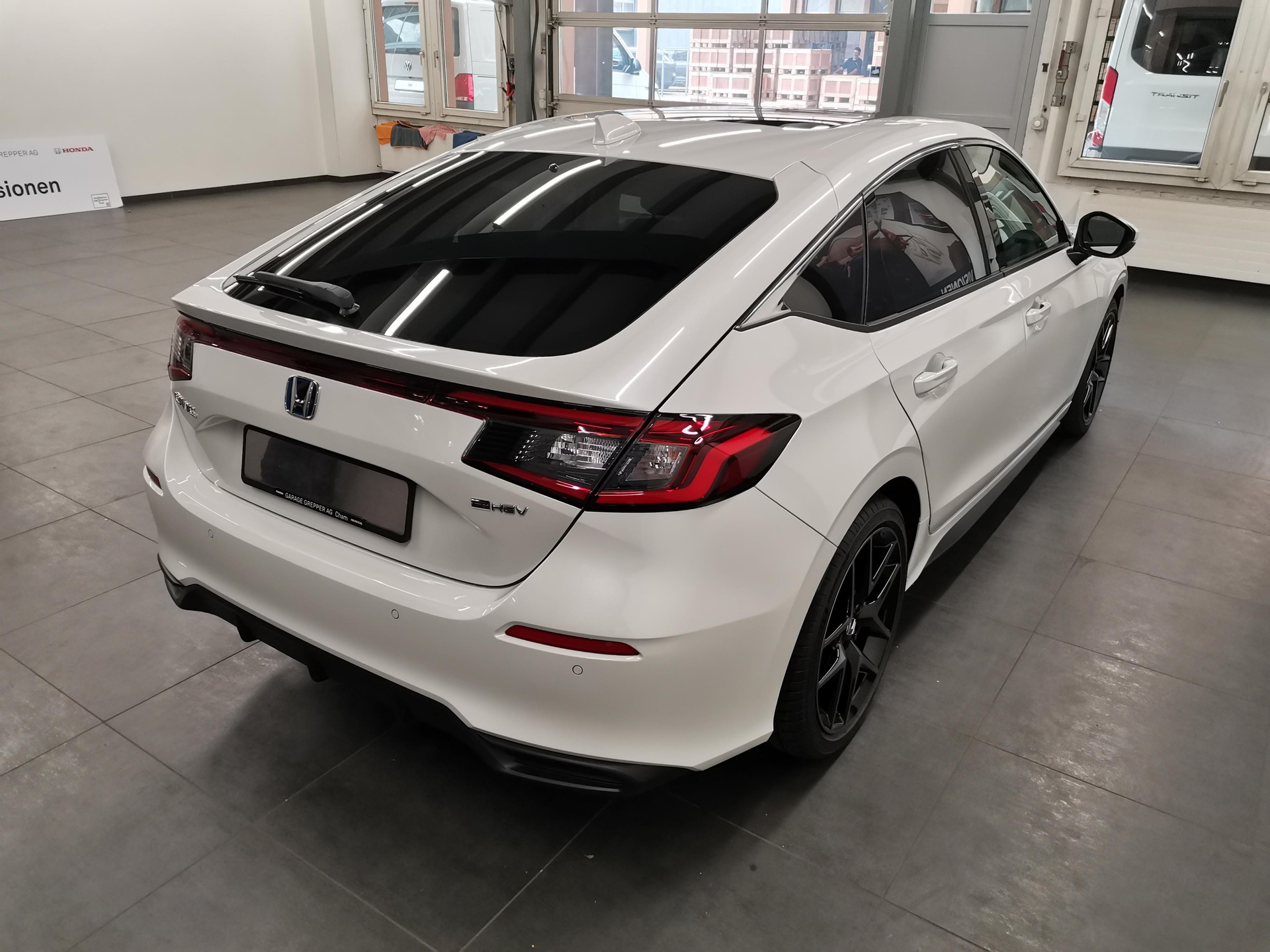 HONDA Civic 2.0 i-MMD Advance-image-4