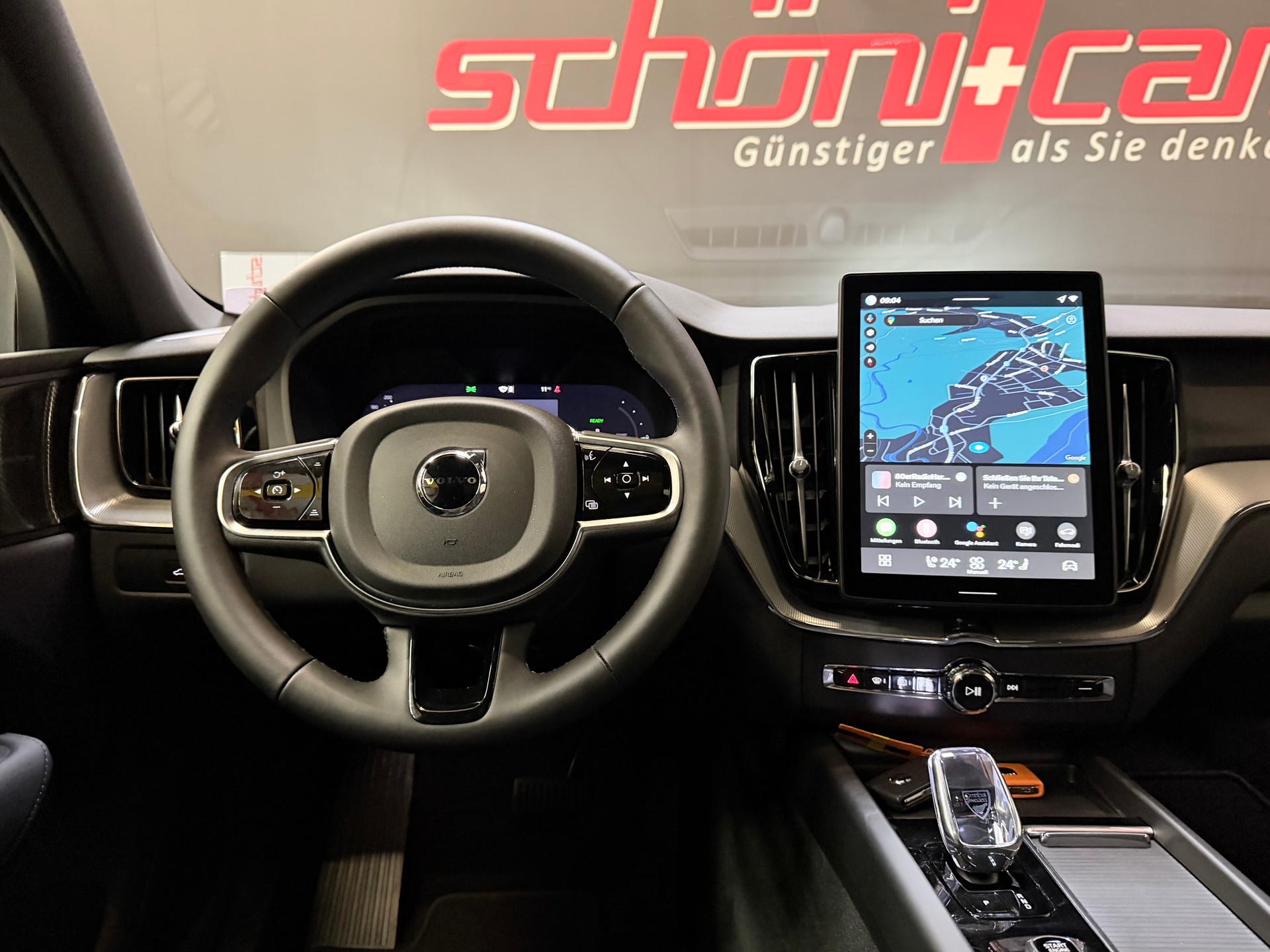 VOLVO MY26 XC60 T6 eAWD PluginHybrid Black Edition Geartronic-image-14