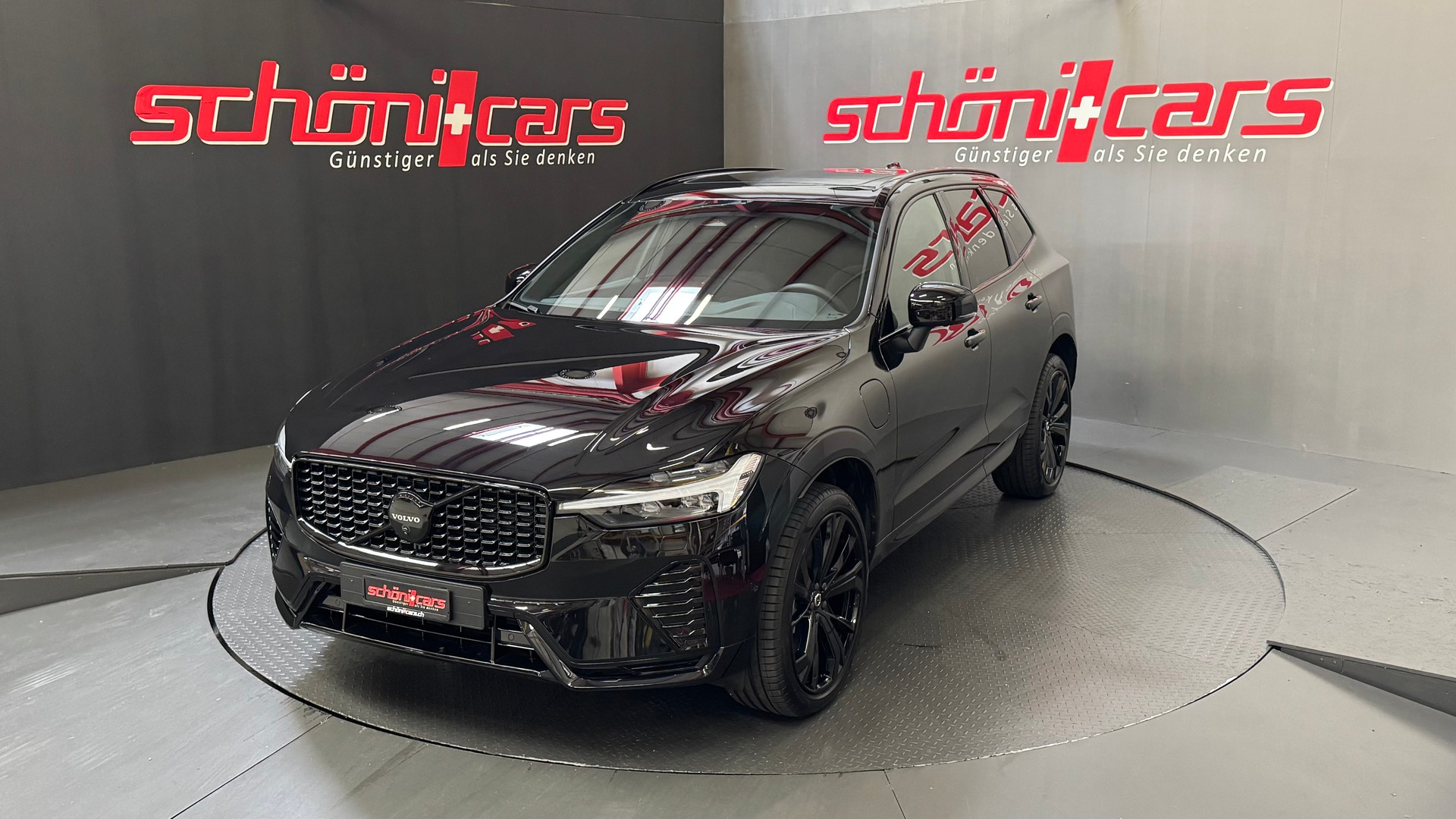 VOLVO MY26 XC60 T6 eAWD PluginHybrid Black Edition Geartronic-showroom-element-1