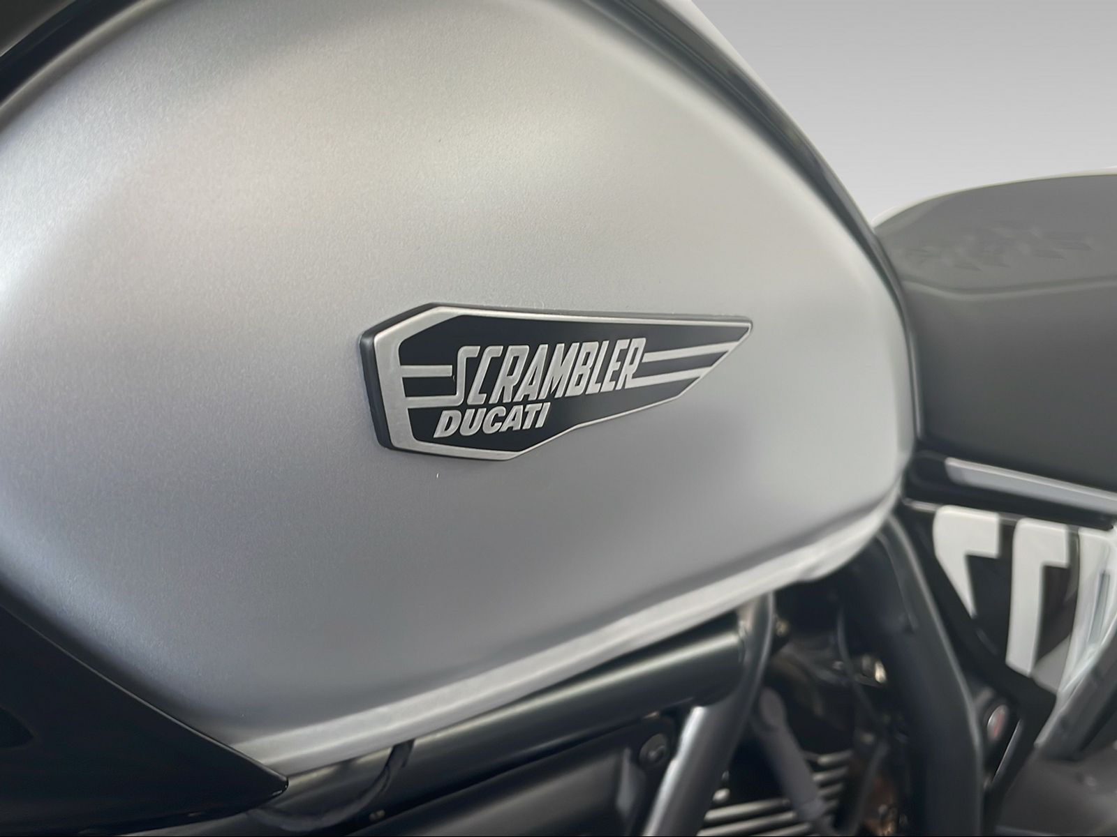 DUCATI 803 Scrambler Icon ABS 35KW-image-7