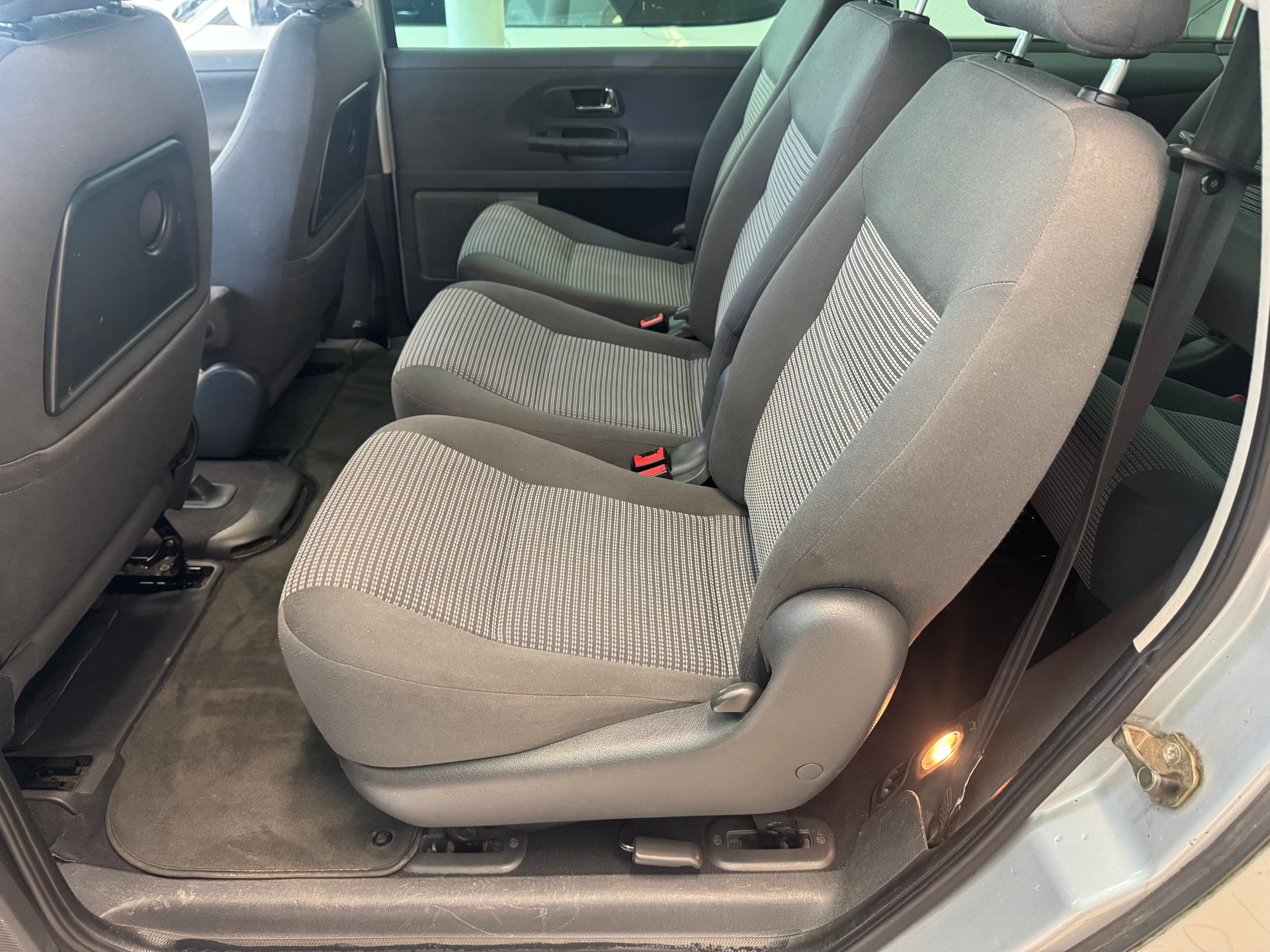 SEAT Alhambra 1.8 Turbo Stylance-image-11